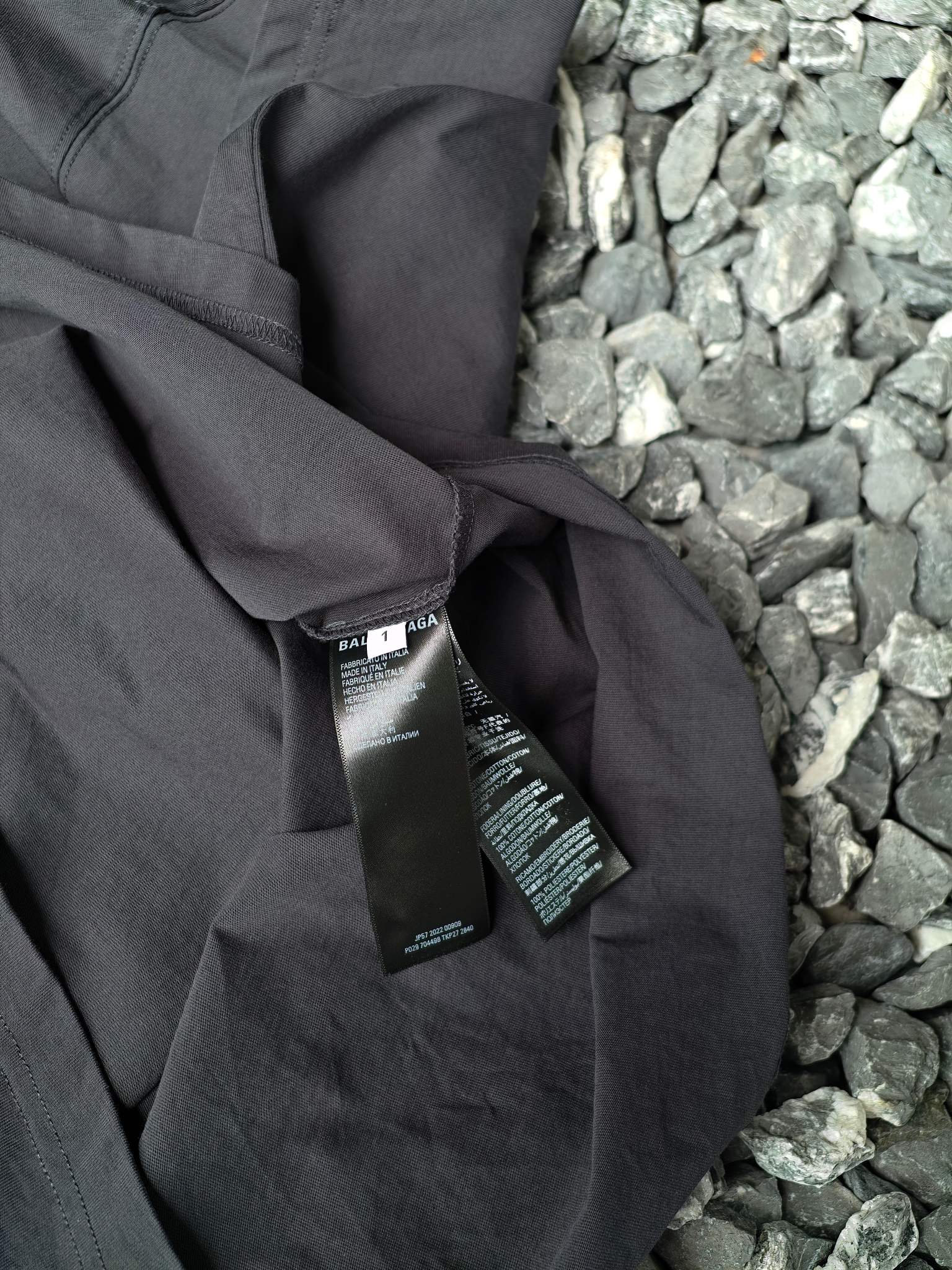 Balenciaga  Oversized T-Shirt（831305TSVD21569）