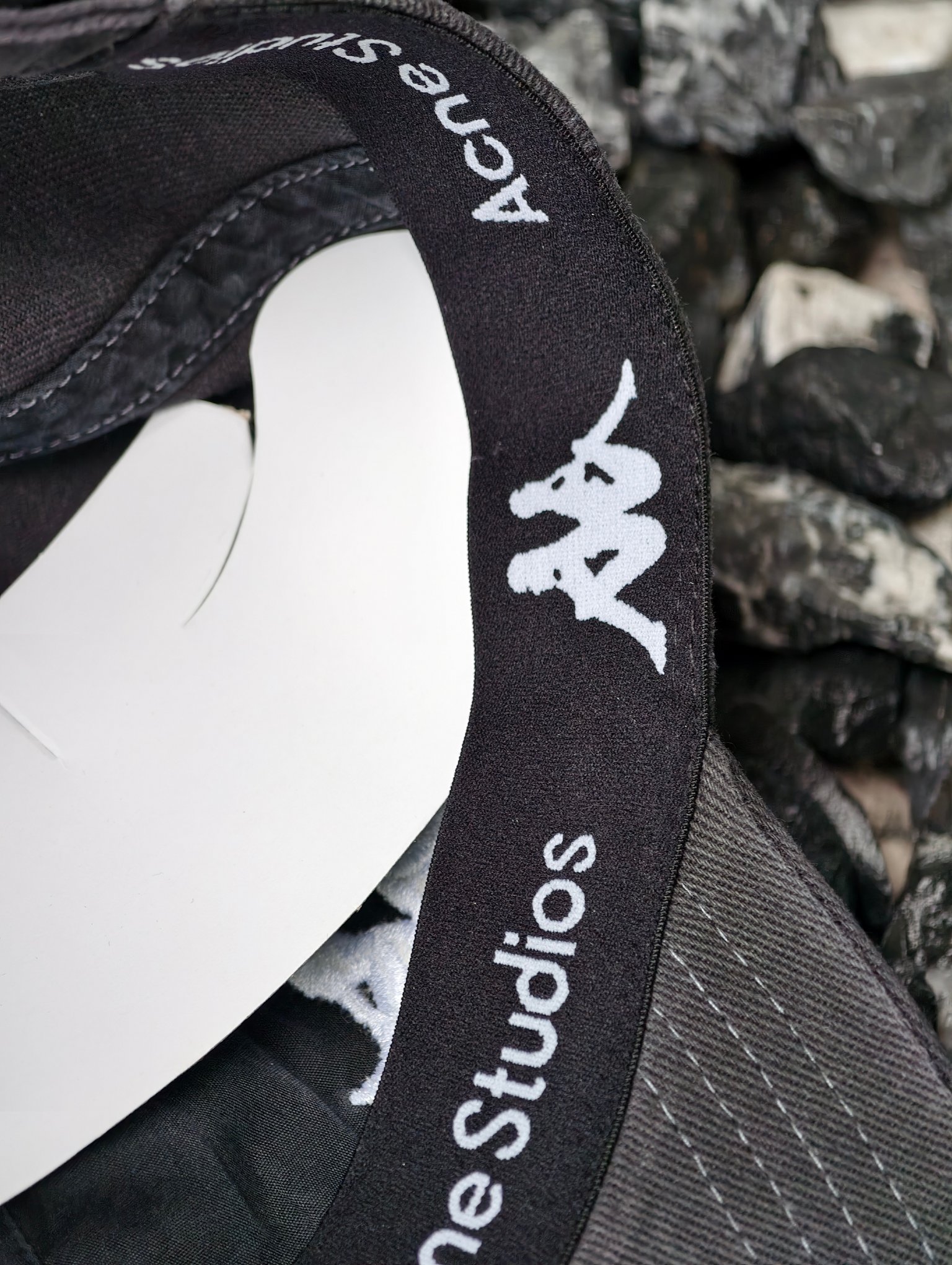 Acne Studios x Kappa Black Twill Logo Hat（C40407-900）
