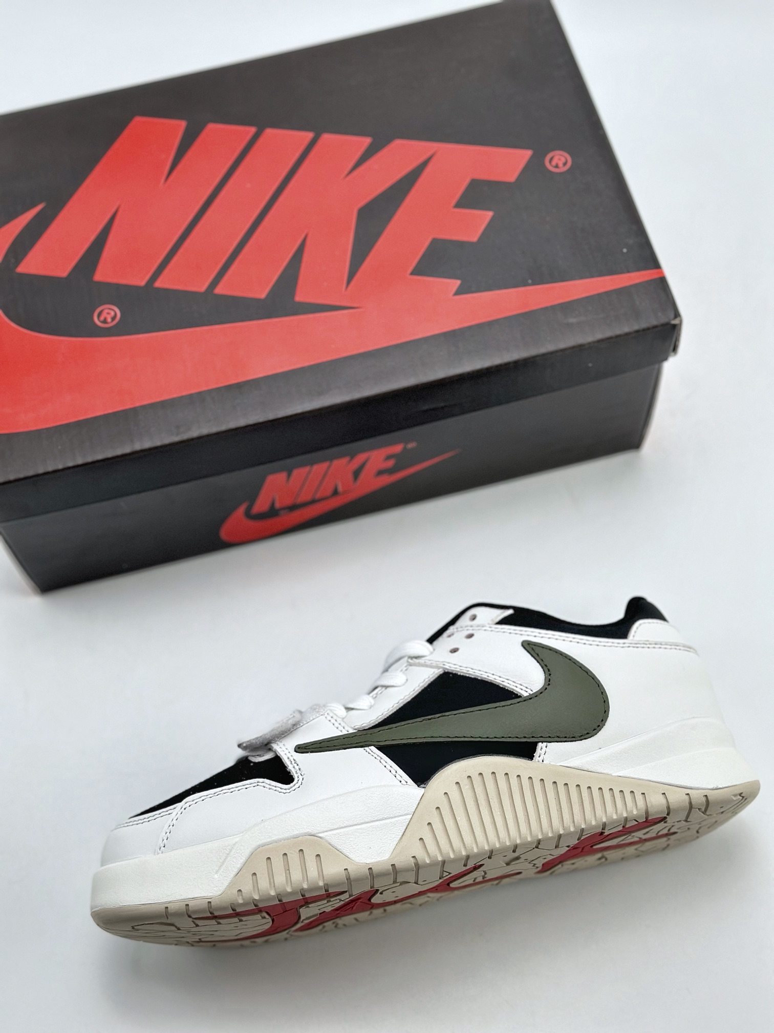 Travis Scott × Nike Jordan Jumpman Jack (FZ8117-045)