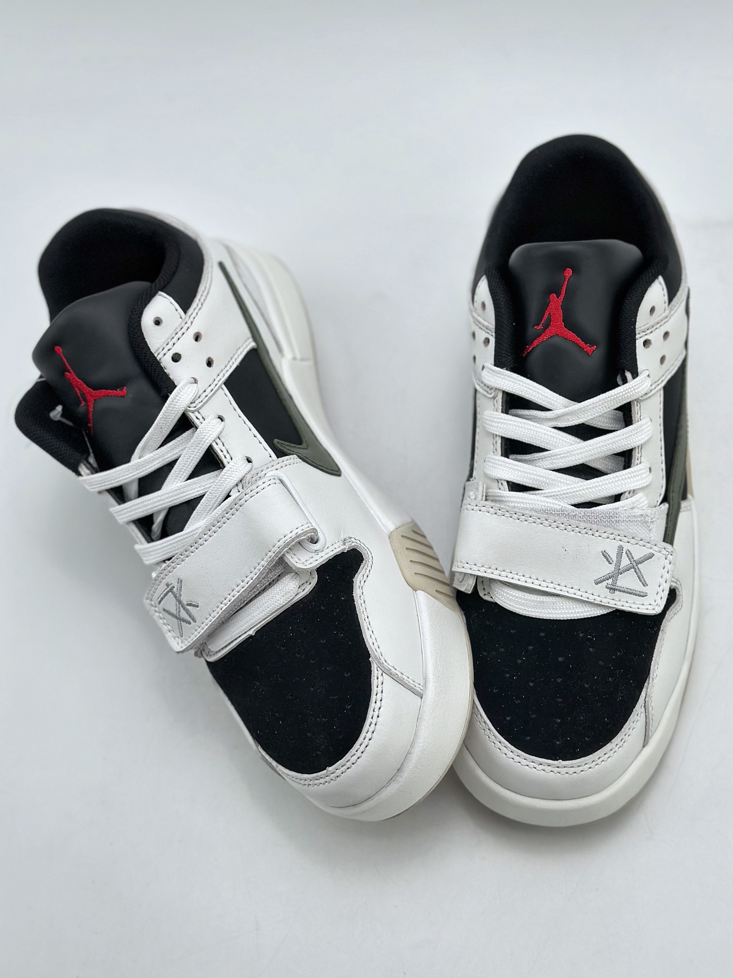 Travis Scott × Nike Jordan Jumpman Jack (FZ8117-045)