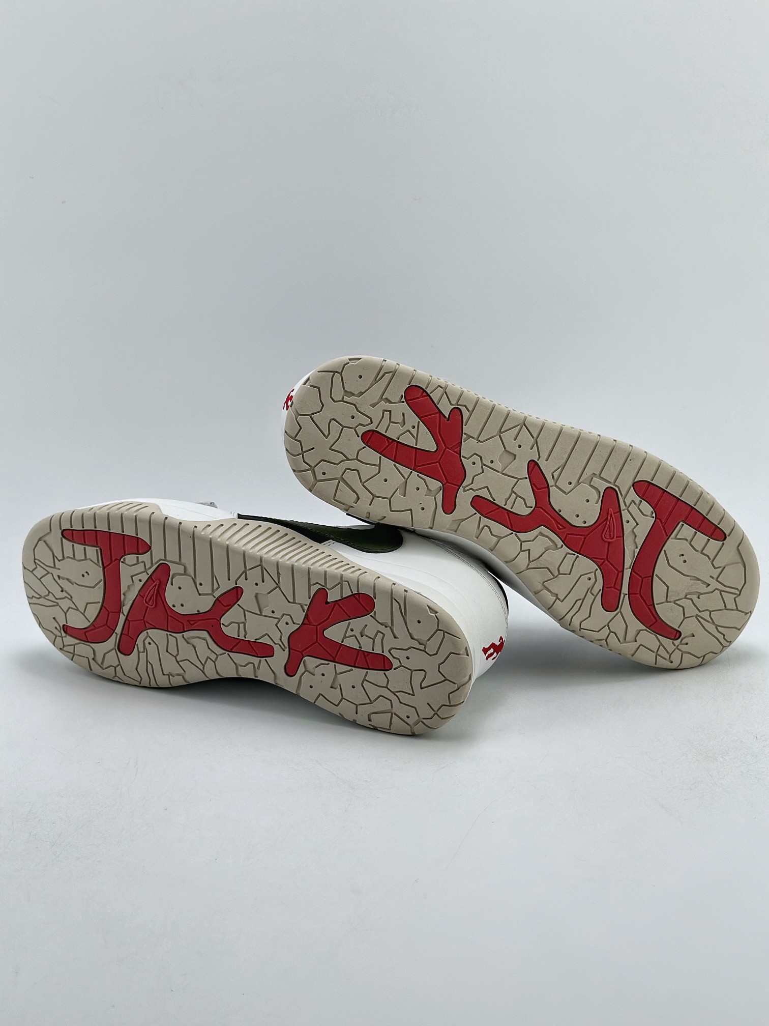 Travis Scott × Nike Jordan Jumpman Jack (FZ8117-045)