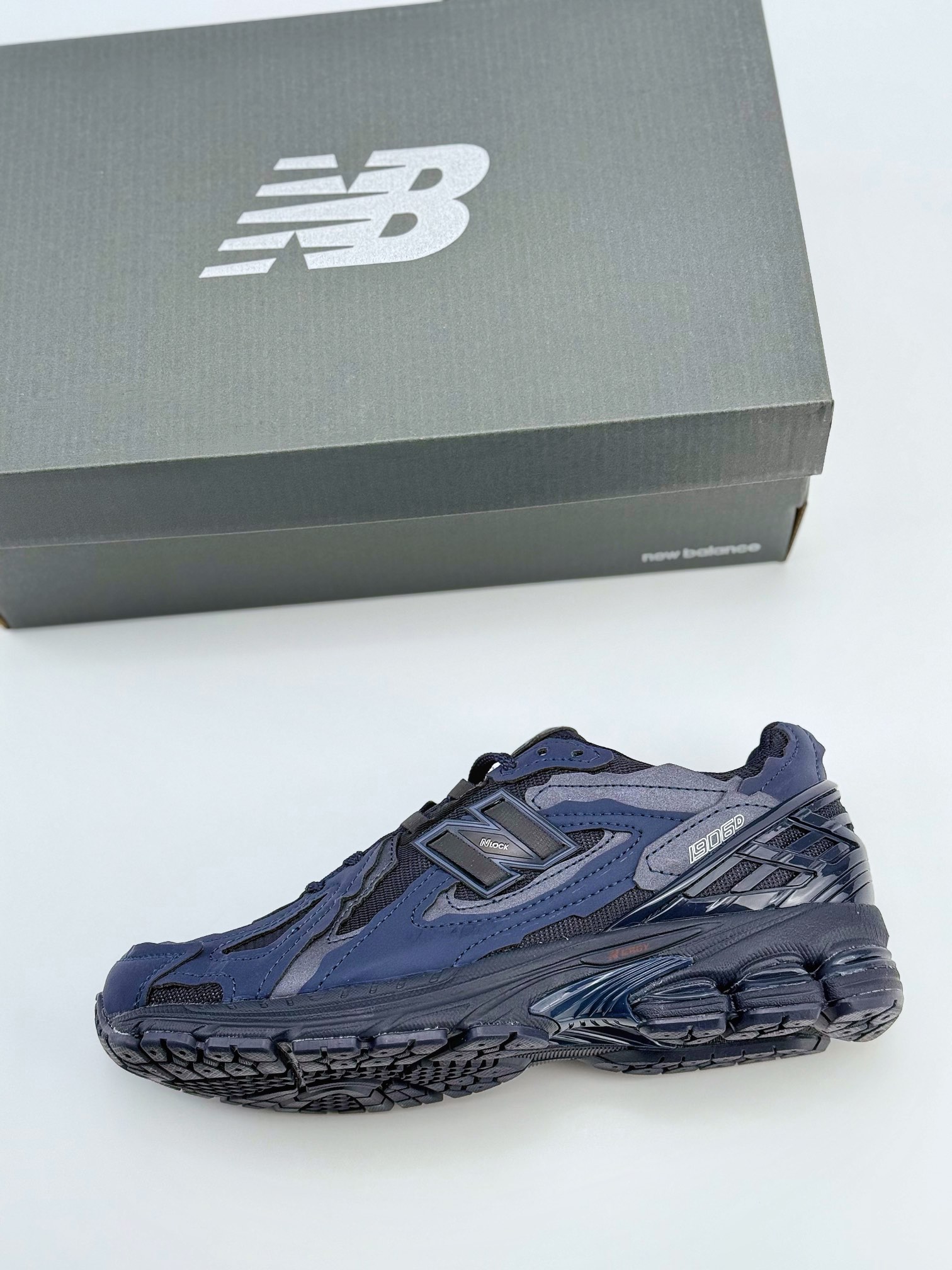 atmos × New Balance 1906D "Deep Sea"(M1906DISJ）