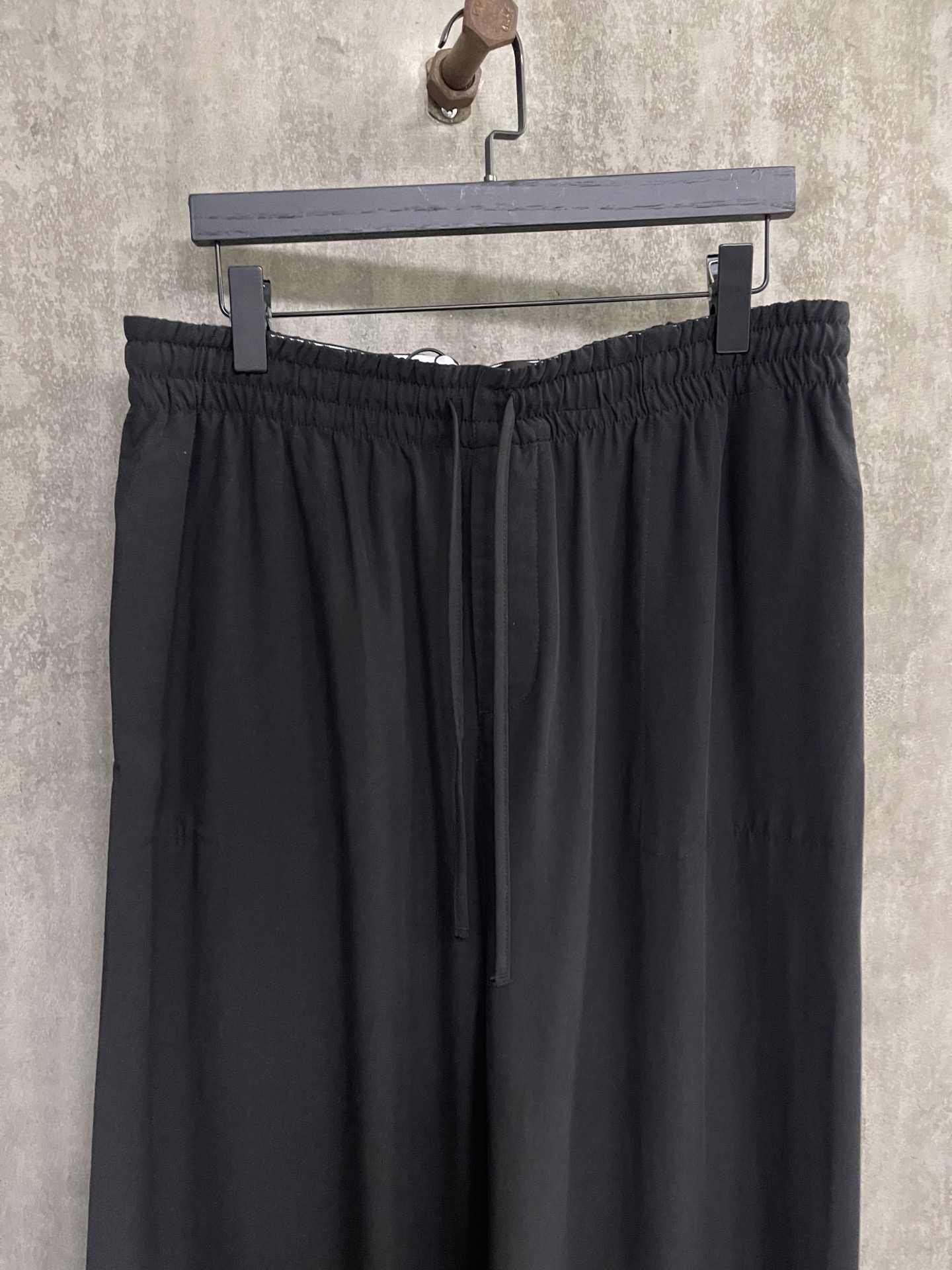 LOEWE Cropped Rayon Linen Pants (H616Y04XA7）