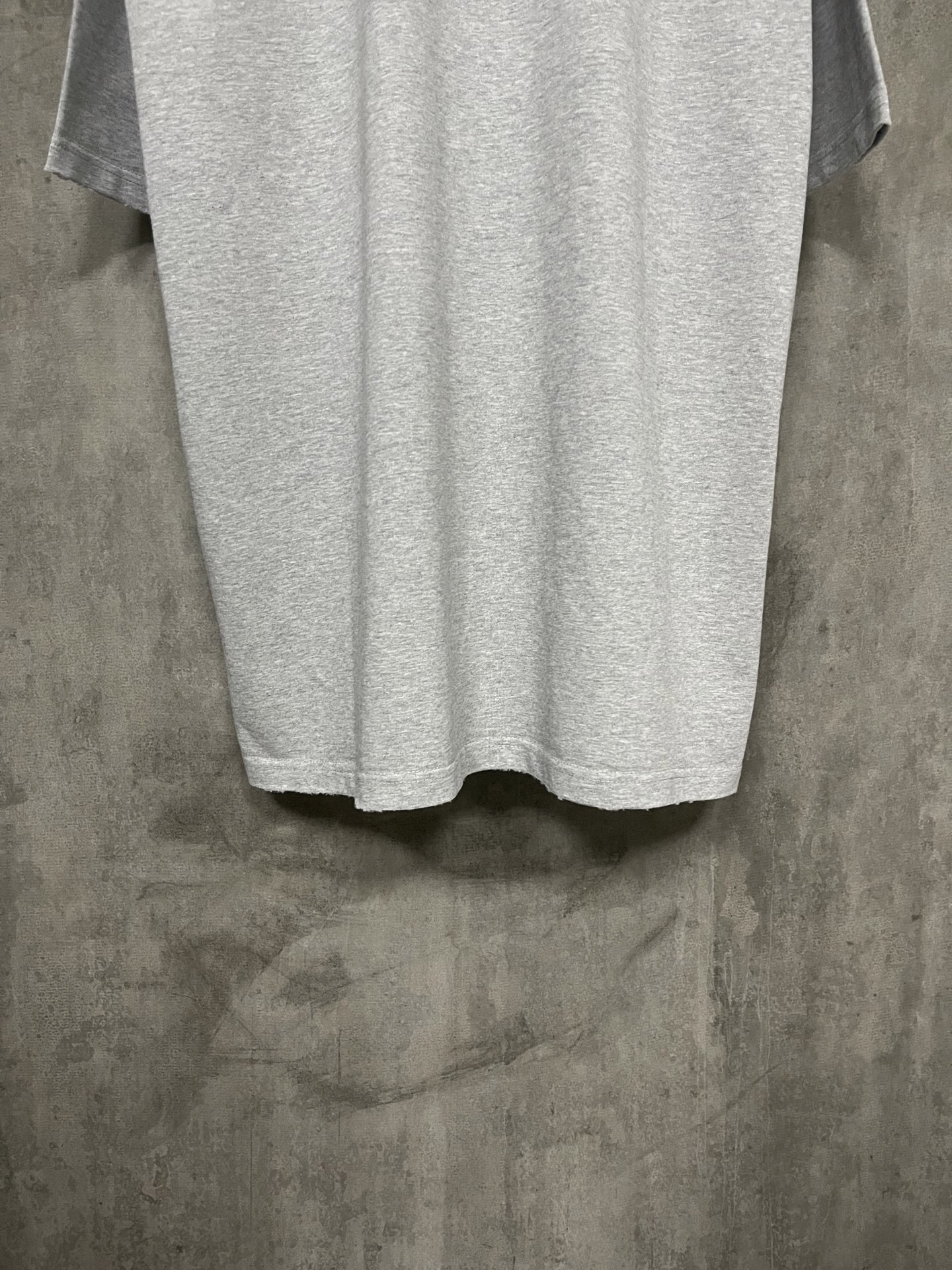 CELINE Loose T-shirt in Cotton Jersey (2X43C671Q-38AW）