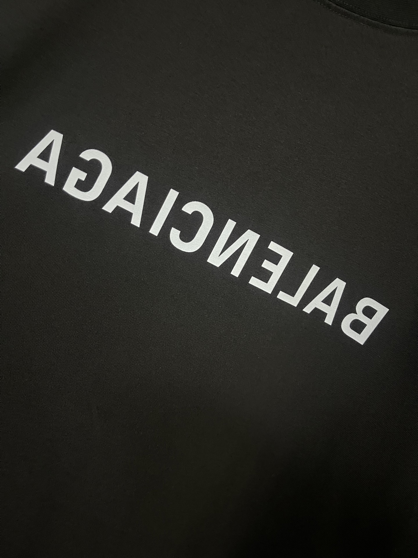 Balenciaga Mirror Balenciaga T-Shirt Medium Fit 'Black'（612966TNVR21070）