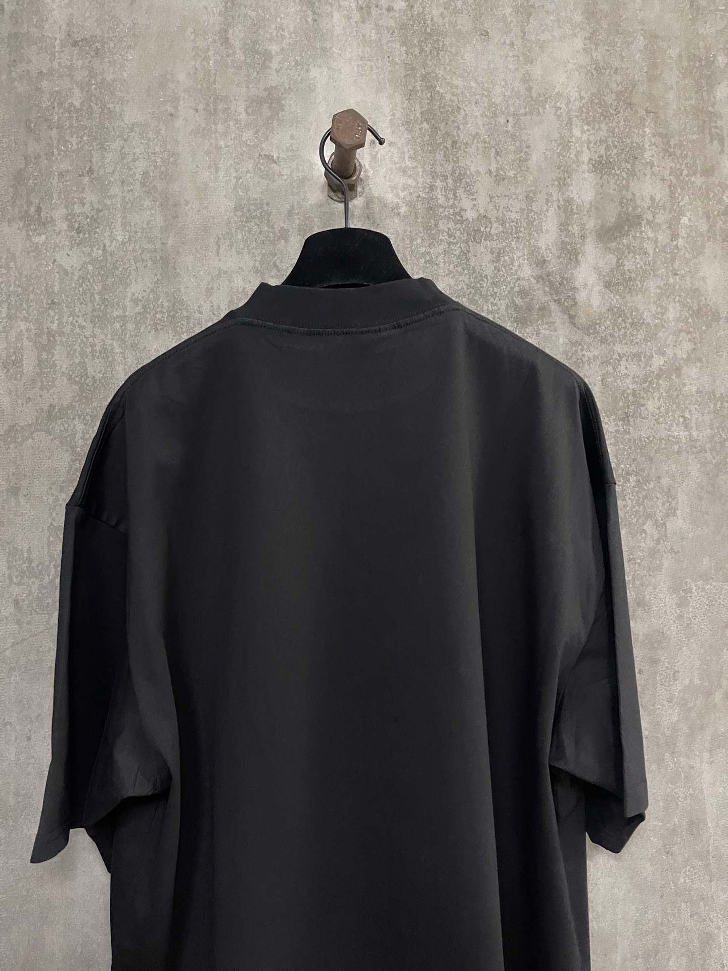 Balenciaga Mirror Balenciaga T-Shirt Medium Fit 'Black'（612966TNVR21070）