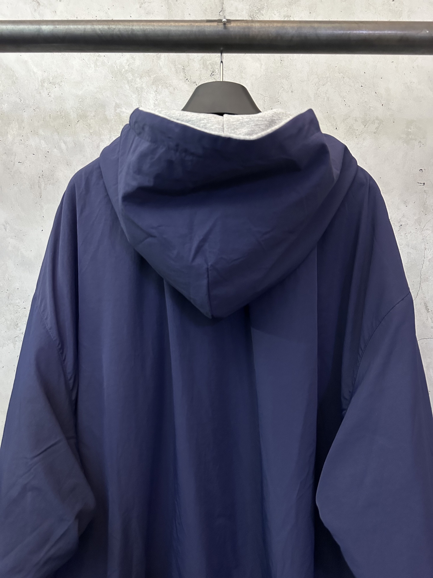 Balenciaga 25FW Reversible Hooded Jacket（856361TPQ384140）