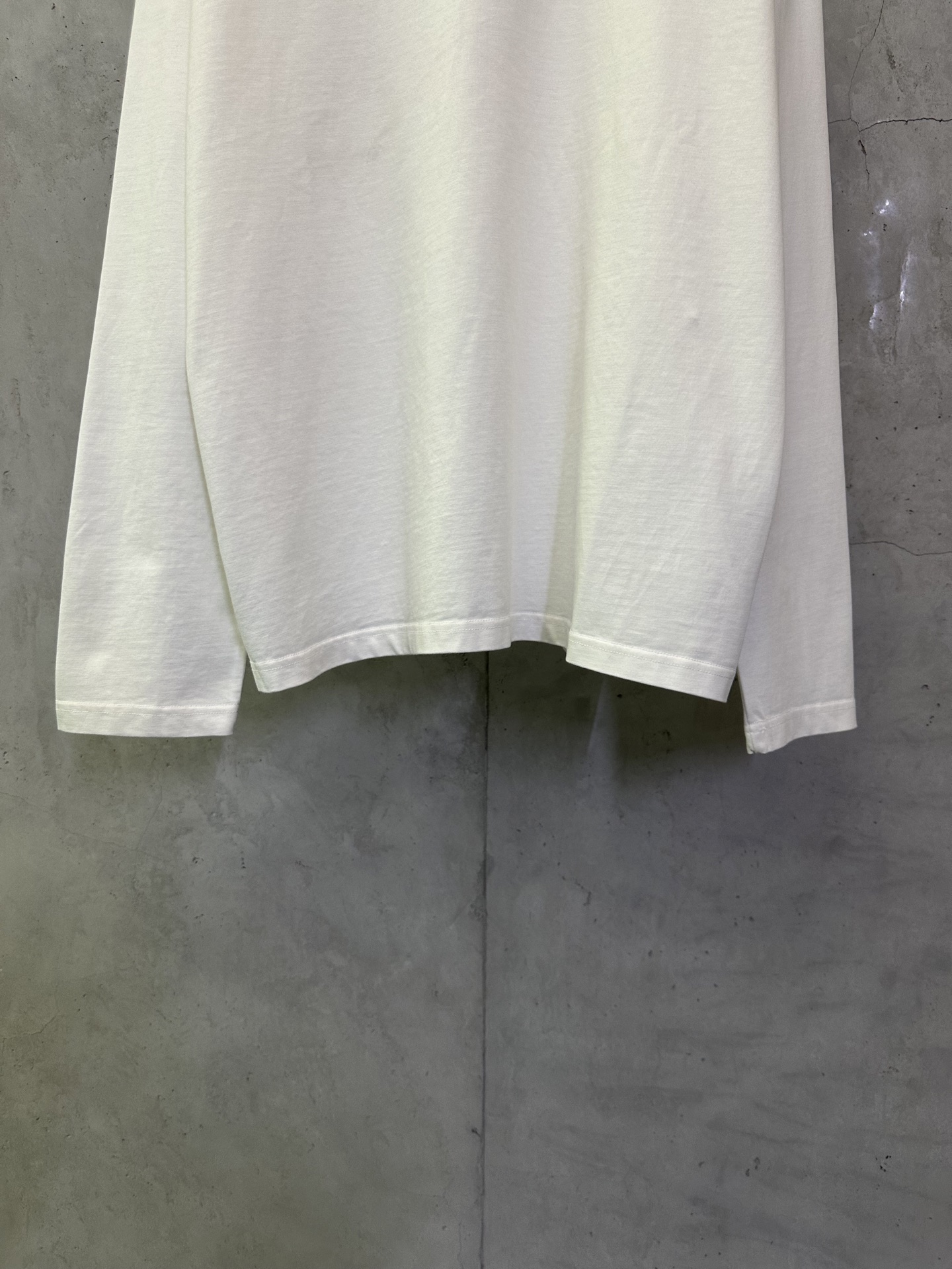 Acne Studios Logo Detailed Crewneck T-Shirt (CL0428-183）