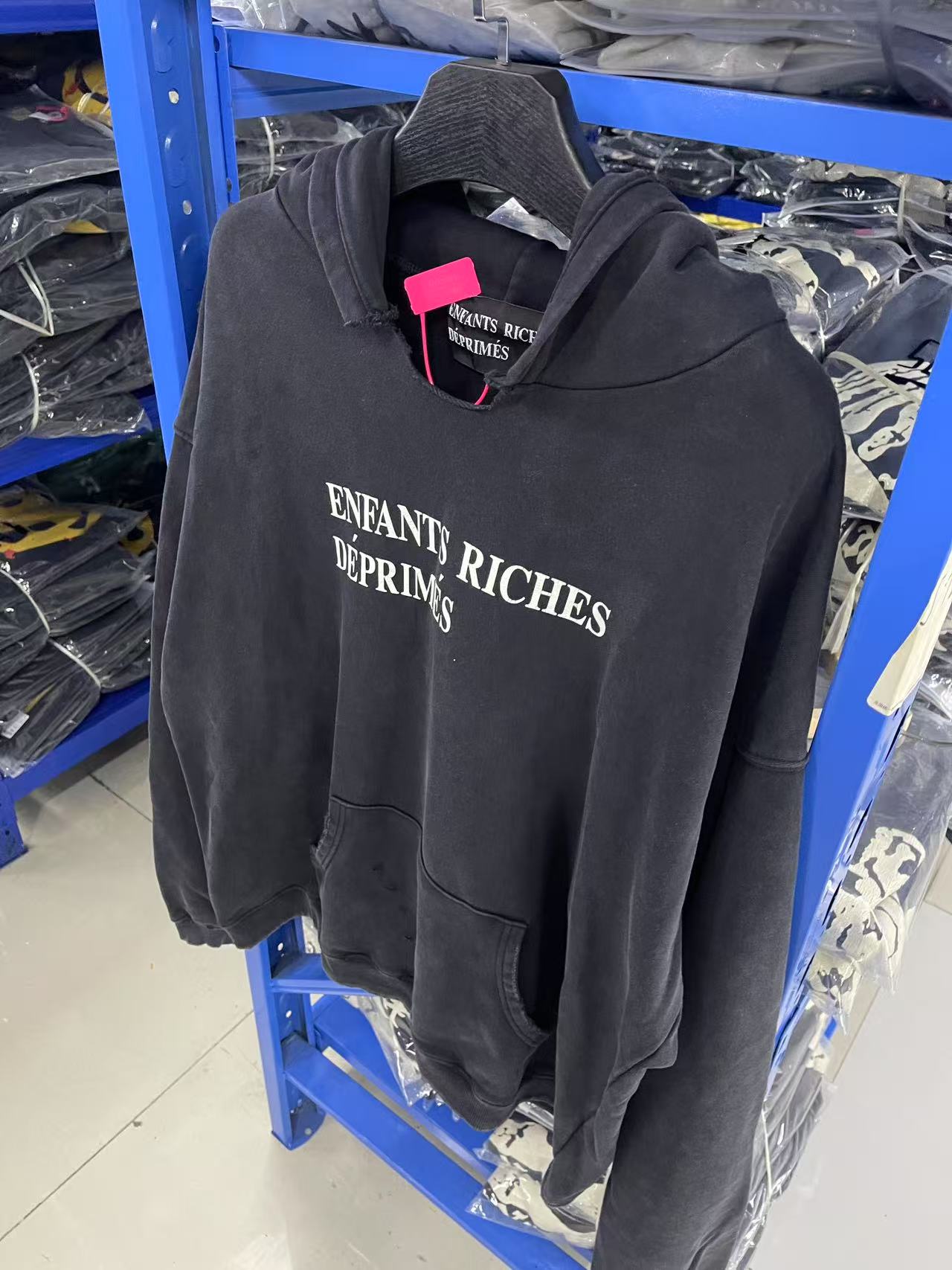 Enfants Riches Déprimés logo-print distressed hoodie（020-475）