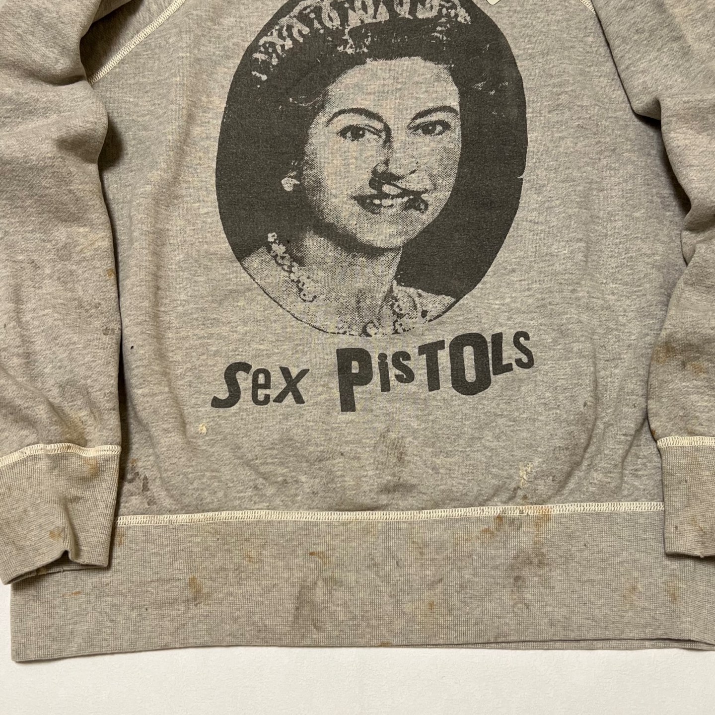 SAINT M×××××× Hoodie (SM-YS1-0000-C23）