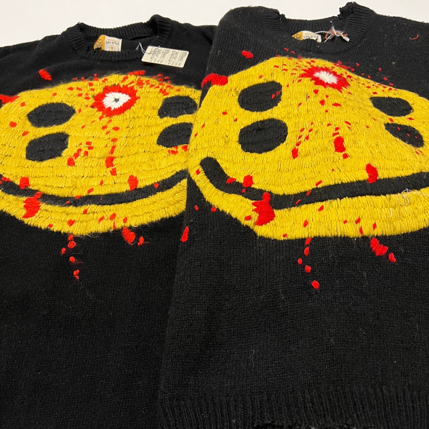 SAINT M×××××× sweater (SM-YS1-0000-C07）