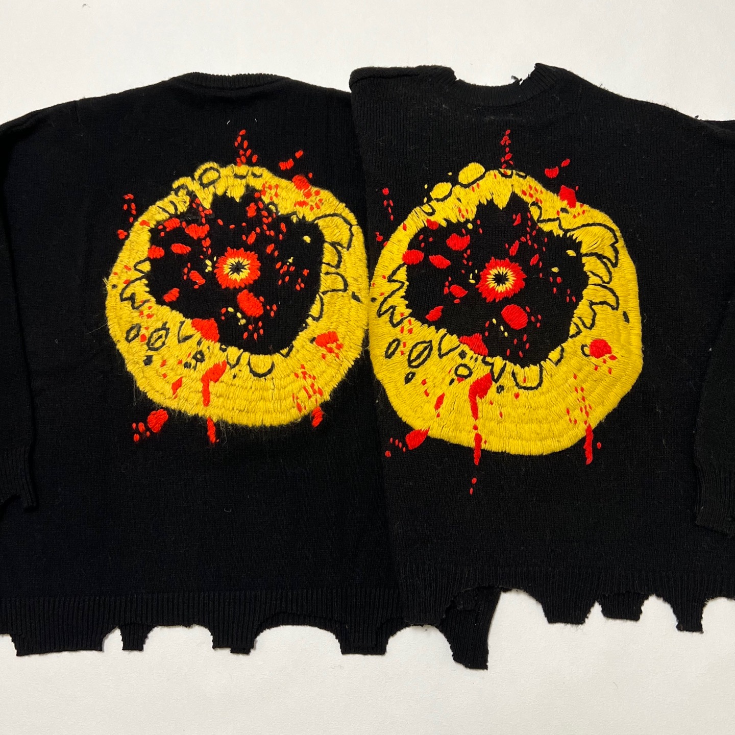 SAINT M×××××× sweater (SM-YS1-0000-C07）