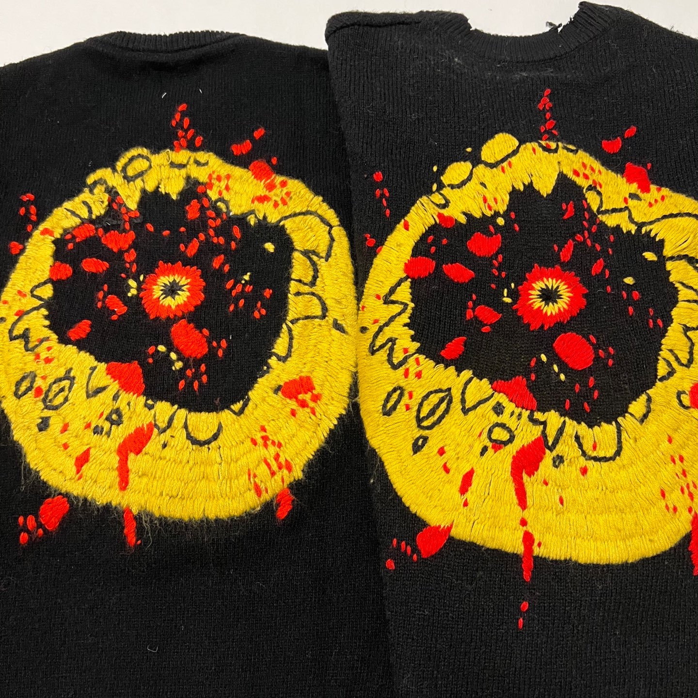 SAINT M×××××× sweater (SM-YS1-0000-C07）