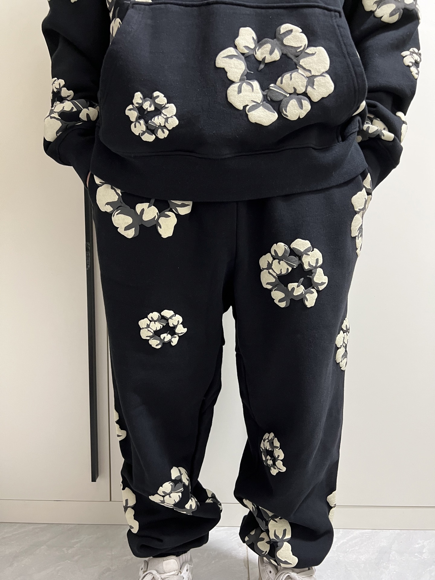 Denim Tears x CPFM Cactus Tears Sweatpants (DTS-FW24-011）