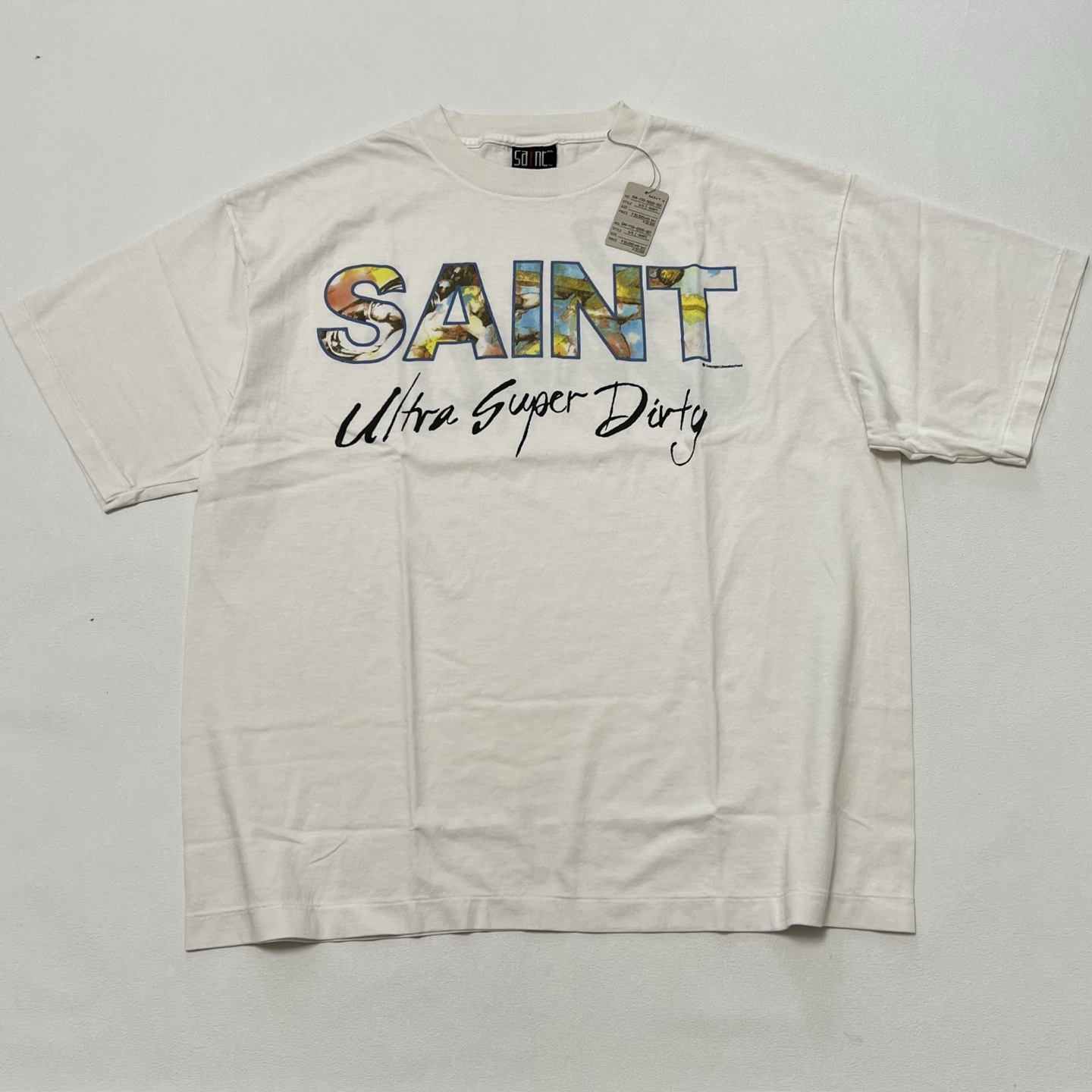 SAINT Mxxxxxx SS Tee_Super Dirty "White"(SM-HR8-0000-025）