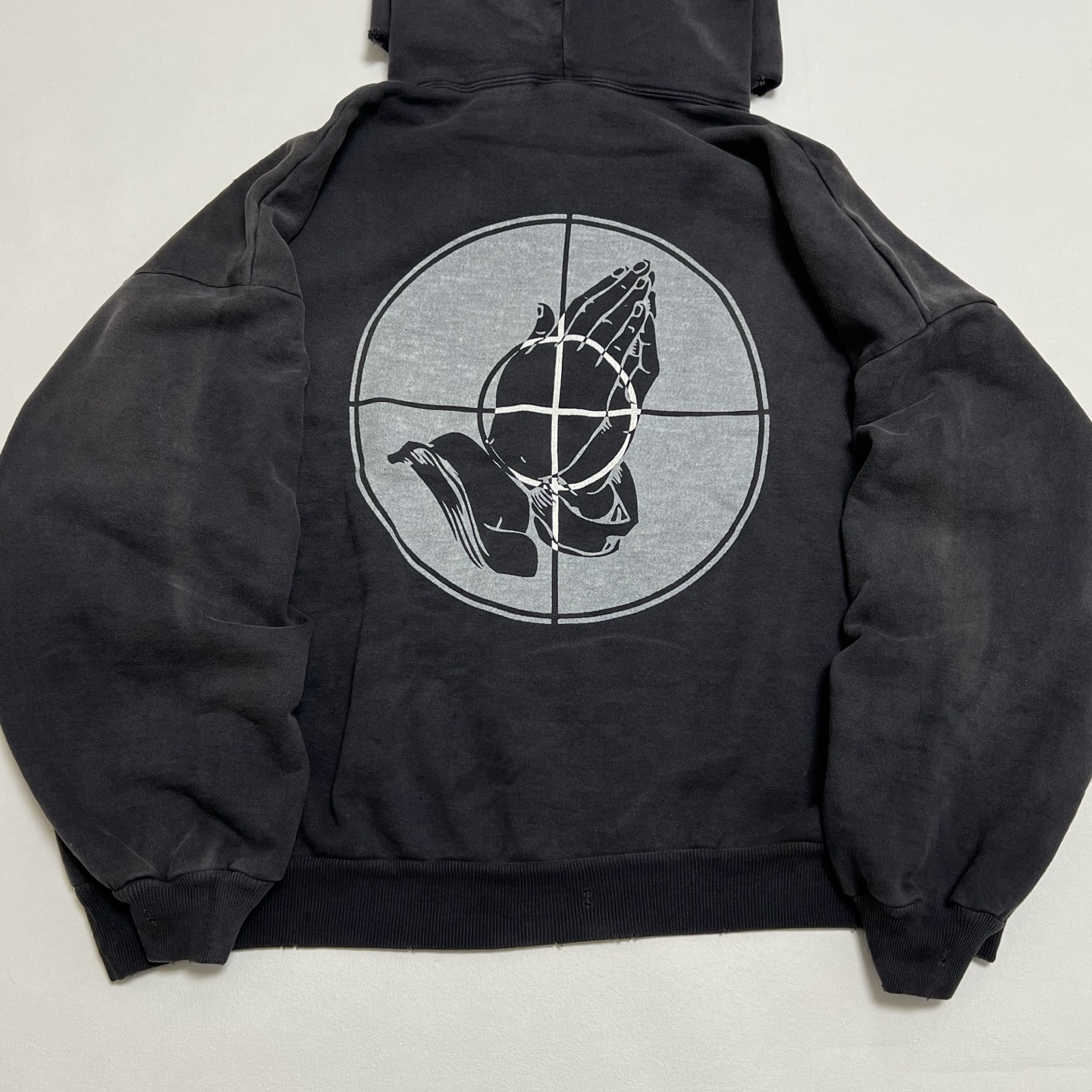SAINT Mxxxxxx × FEAR OF GOD HOODIE  (SM-HR8-0000-C03）