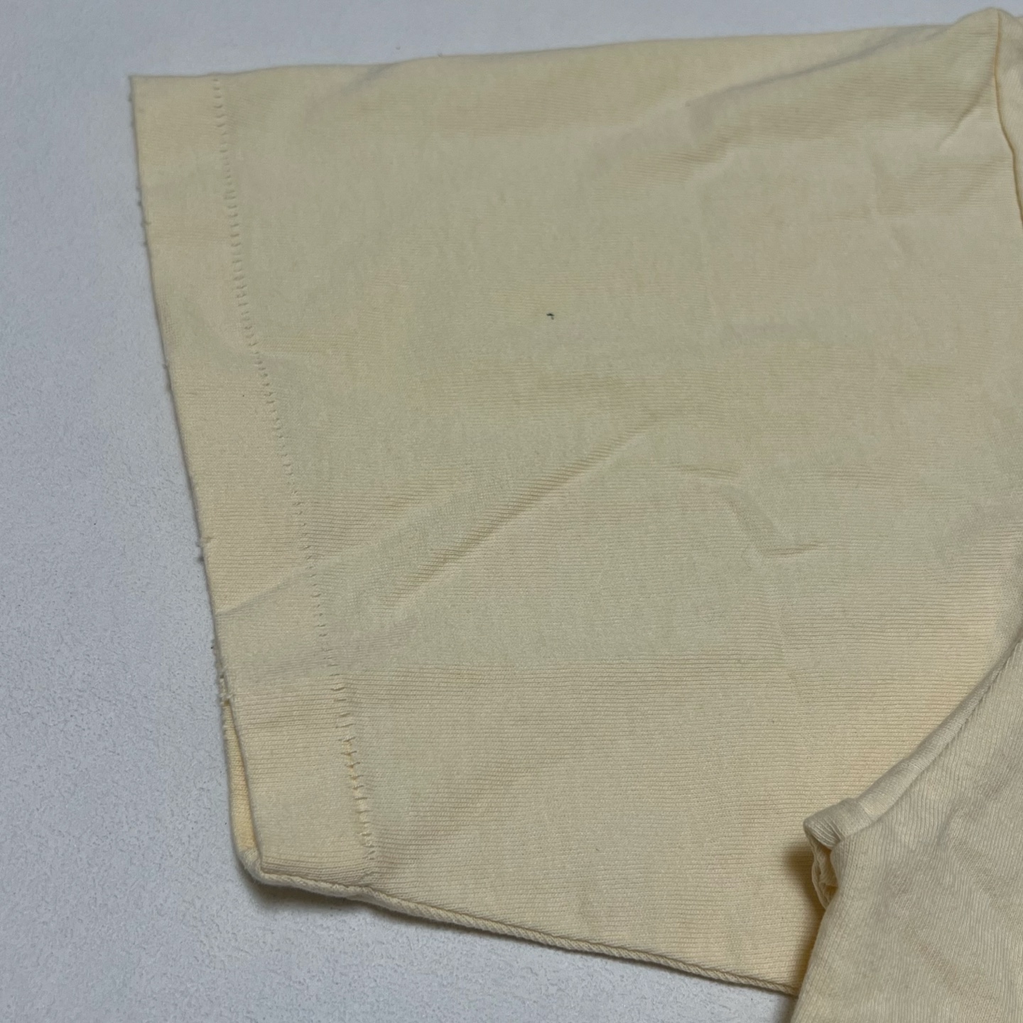 Gallery Dept. Self Title Tee 'Archival White'（ST-10081-ARCH）