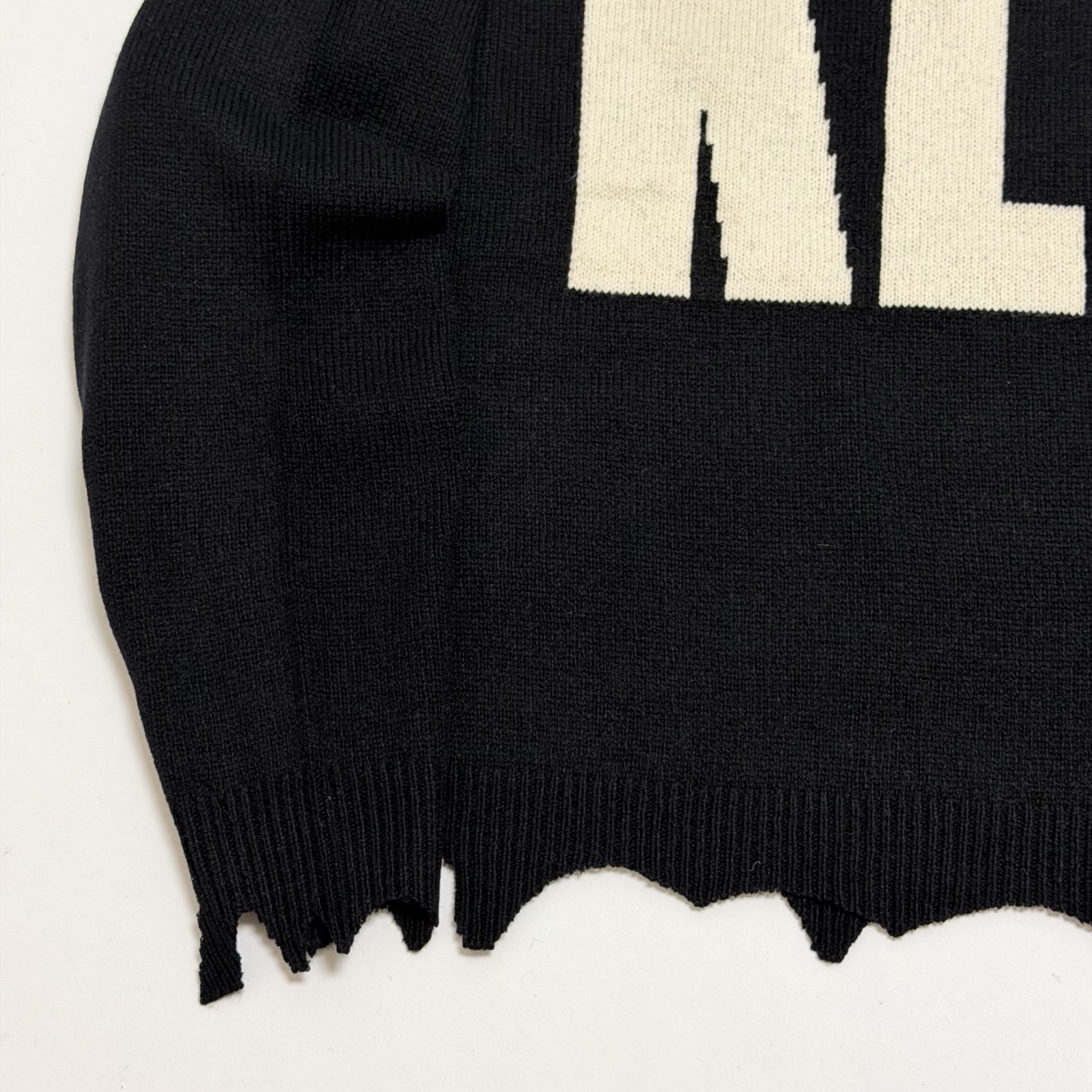 SAINT Mxxxxxx KLF CREW NECK KNIT/KLF/BLACK (SM-HR1-0000-C08）