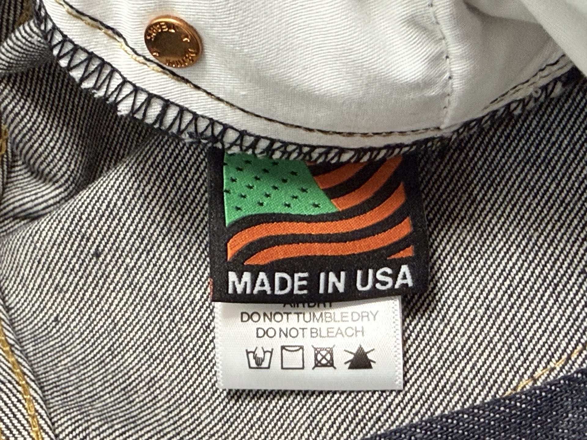 DENIM TEARS / BAGGY COTTON WREATH DENIM PANT（DEN-FW25-003）