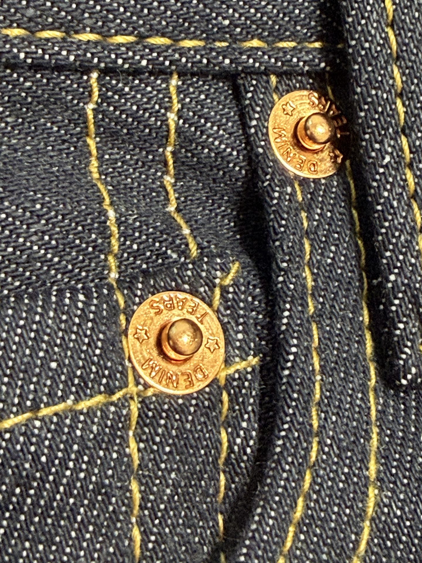 DENIM TEARS / BAGGY COTTON WREATH DENIM PANT（DEN-FW25-003）