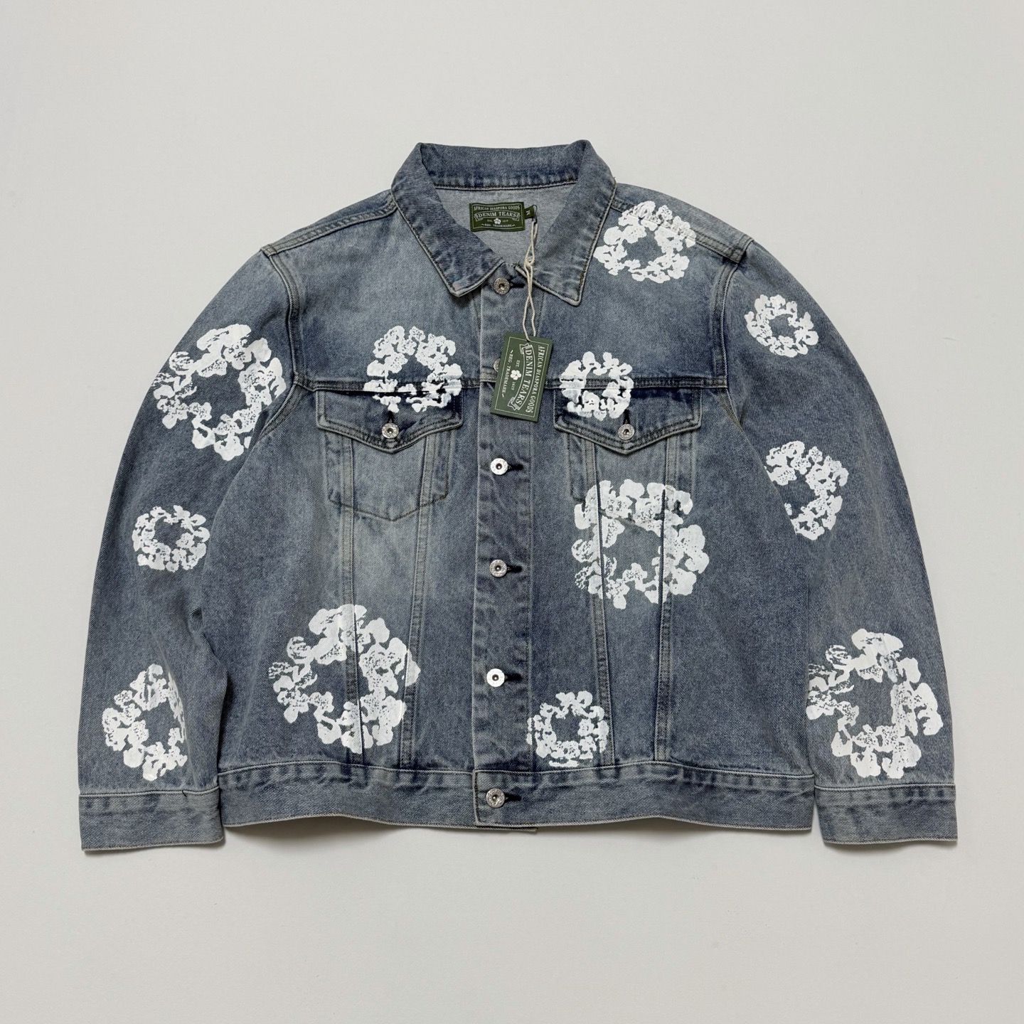 DENIM TEARS Cotton Wreath Denim Jacket (DEN-FW25-009）