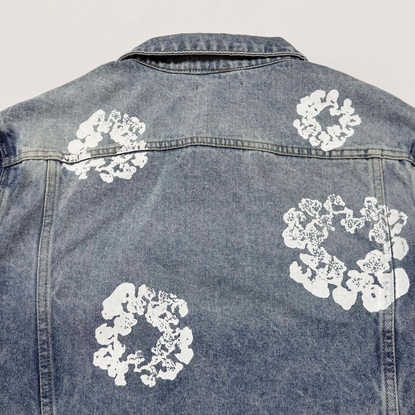 DENIM TEARS Cotton Wreath Denim Jacket (DEN-FW25-009）