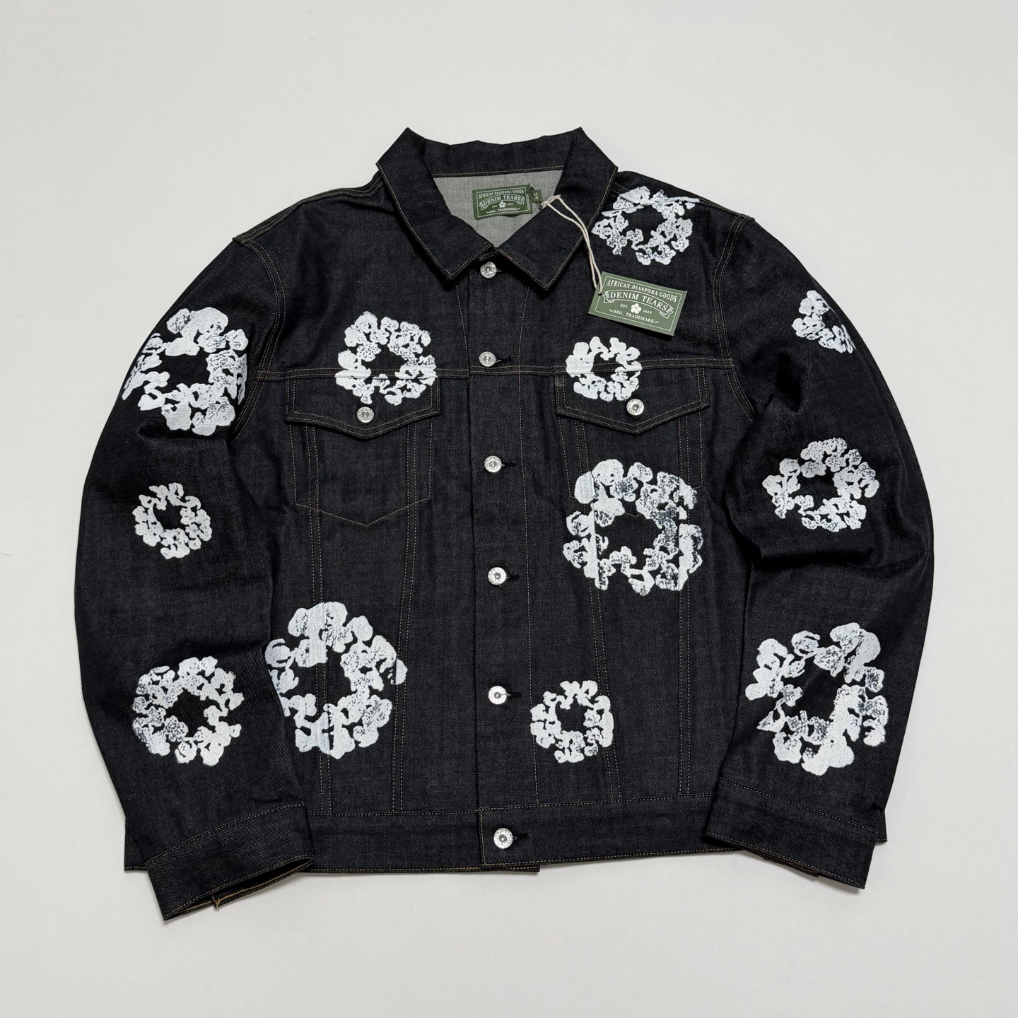 DENIM TEARS Cotton Wreath Denim Jacket (DEN-FW25-009）