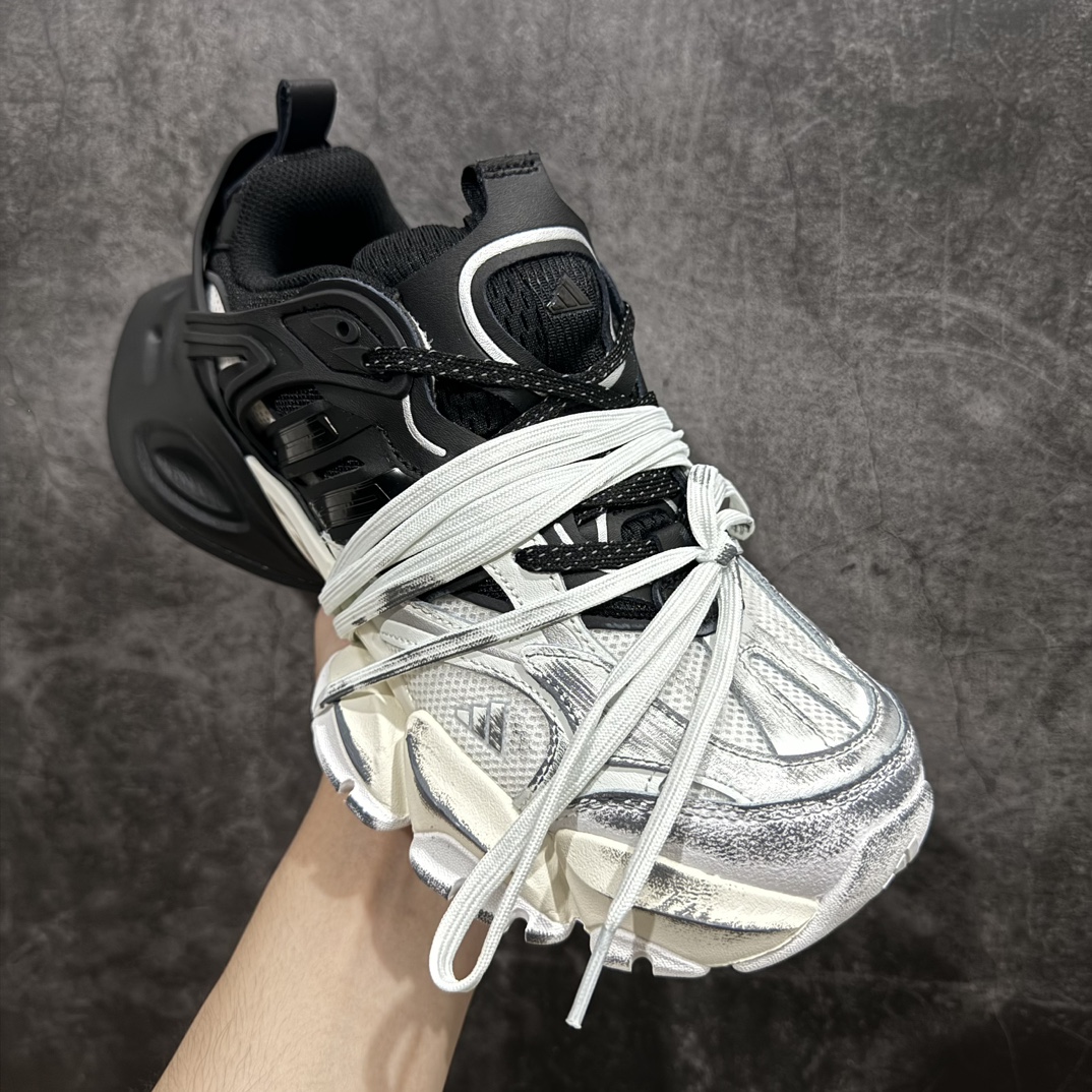 adidas XLG Runner Deluxe "White/Black"（JR0861）