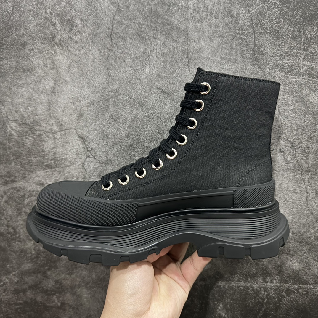 アレキサンダー・マックイーン(Alexander McQueen) – JOJOKICKS