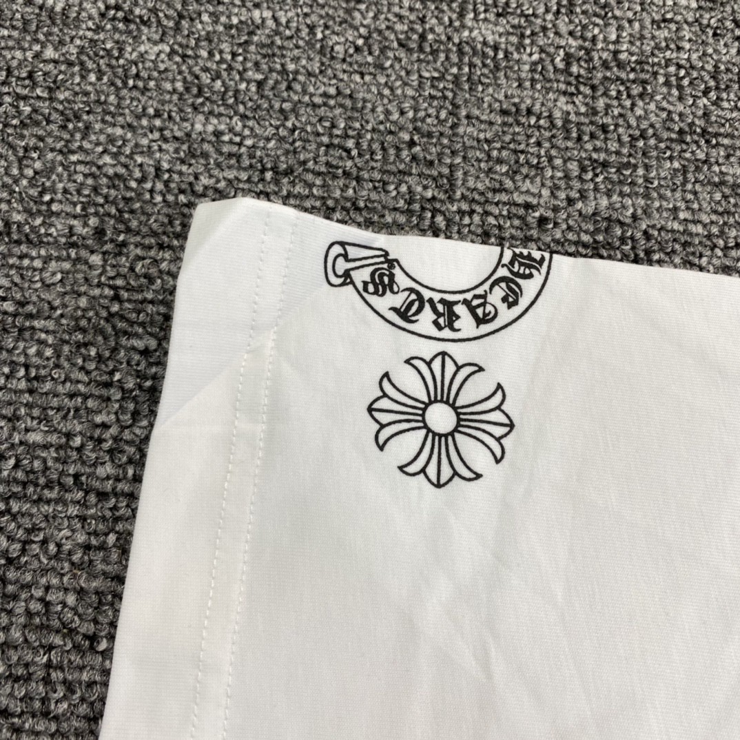 Chrome Hearts Multi Color Cross T-shirt (CHROME HEARTS A011）