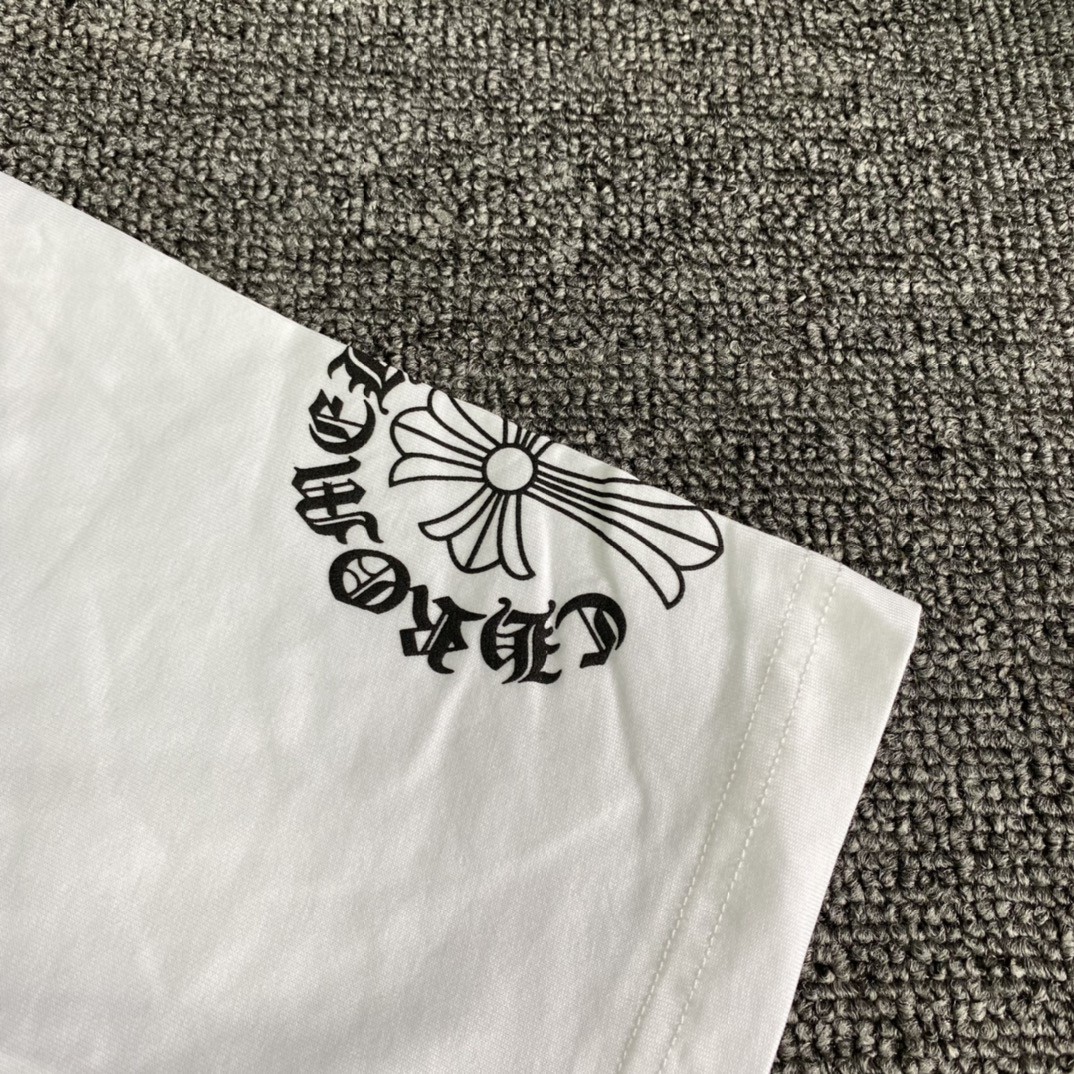 CHROME HEARTS T-SHIRT CH CROSS (CHROME HEARTS A010）