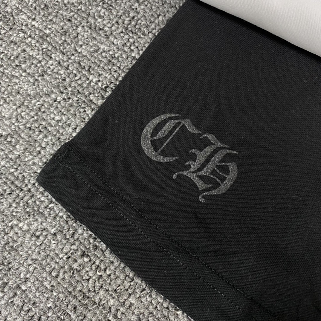 CHROME HEARTS T-SHIRT CH CROSS (CHROME HEARTS A010）