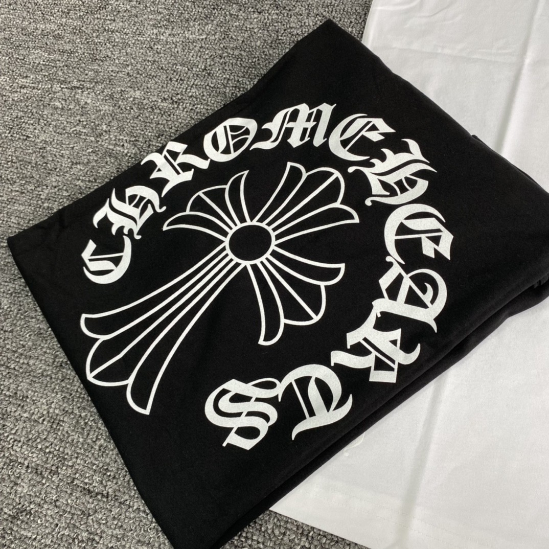 CHROME HEARTS T-SHIRT CH CROSS (CHROME HEARTS A010）