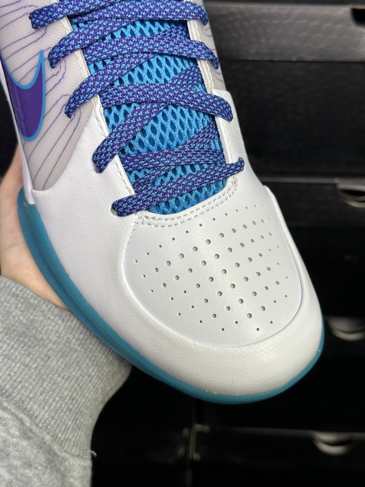 【SALE】Nike Kobe 4 Protro "Draft Day Hornets"（AV6339-100）