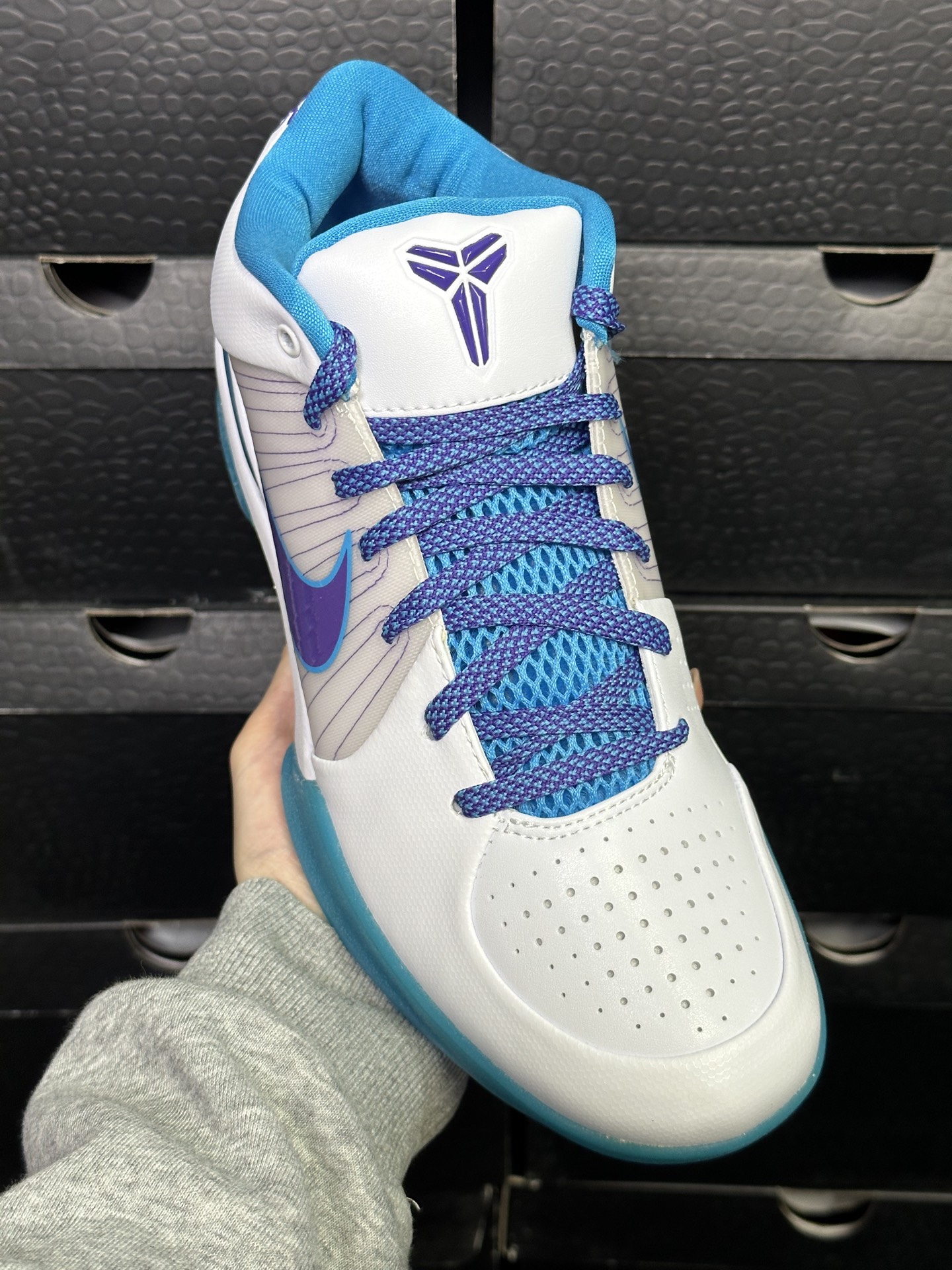【SALE】Nike Kobe 4 Protro "Draft Day Hornets"（AV6339-100）