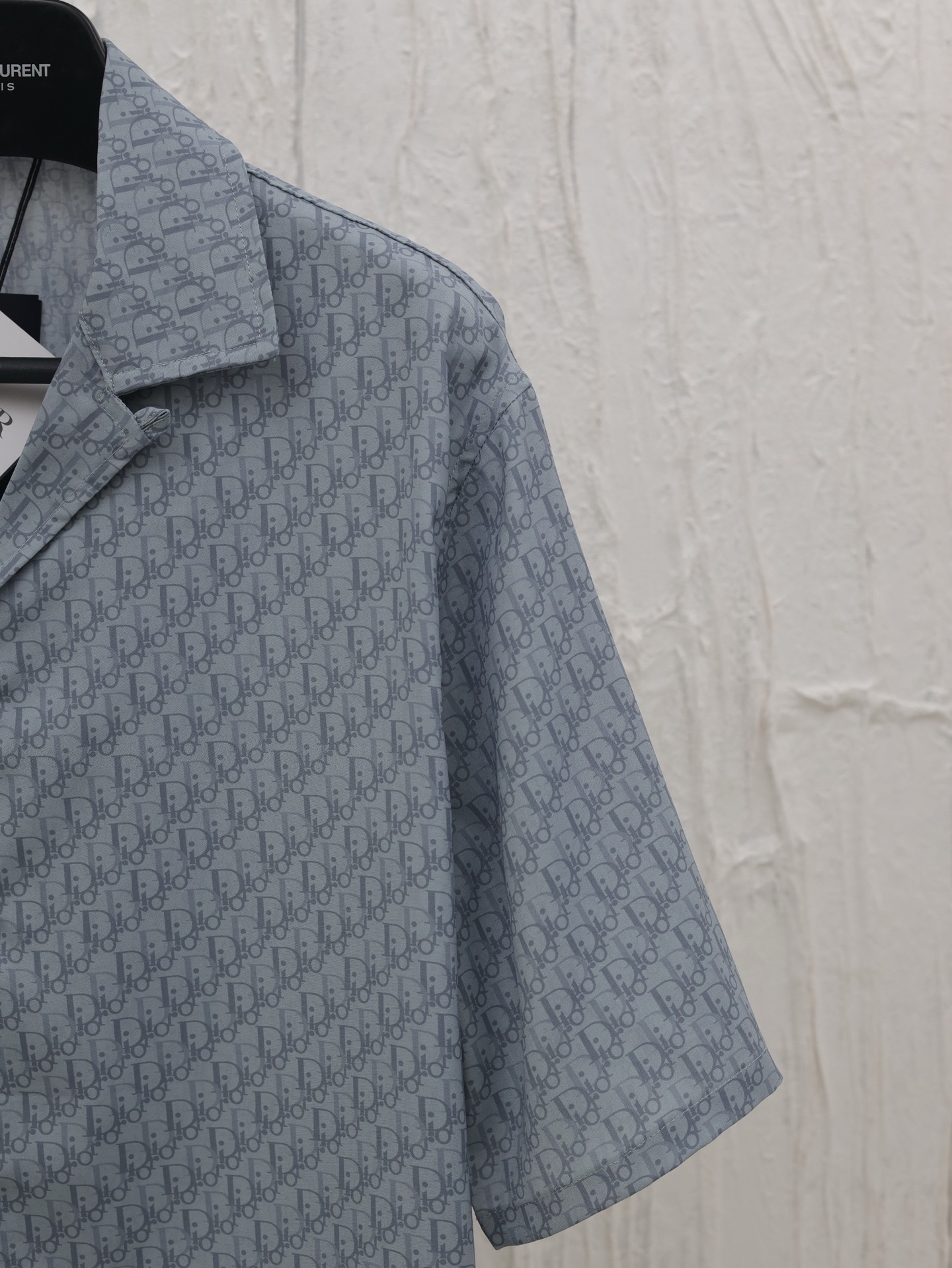 Louis Vuitton Mini Monogram Silk Shirt（483C568A5231-C540）