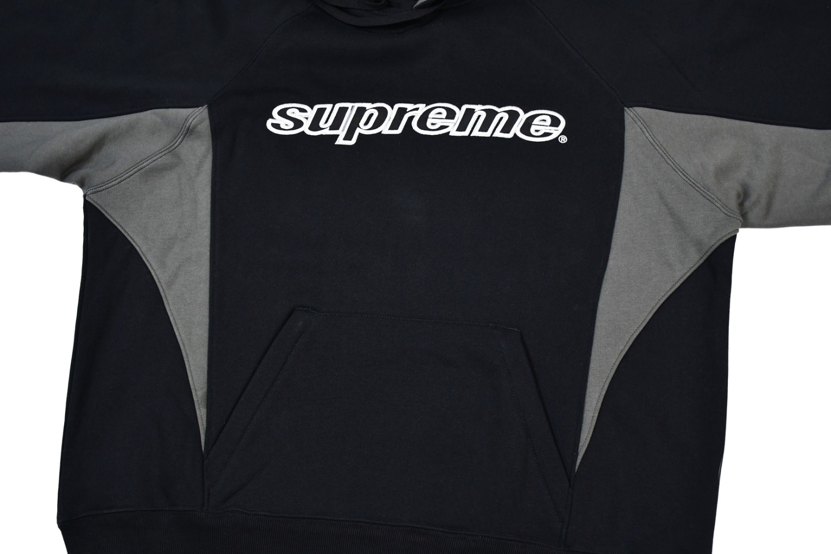 Supreme Division Hooded Sweatshirt （SUP-FW24-096）