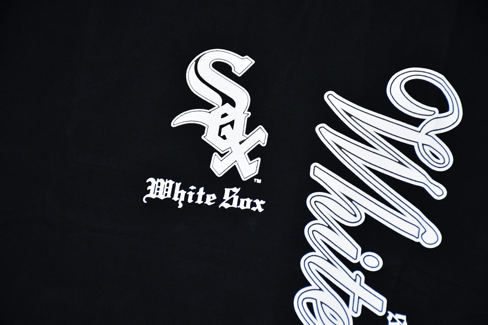 Supreme MLB Teams Sox Tee Black（SUP-FW25-278）
