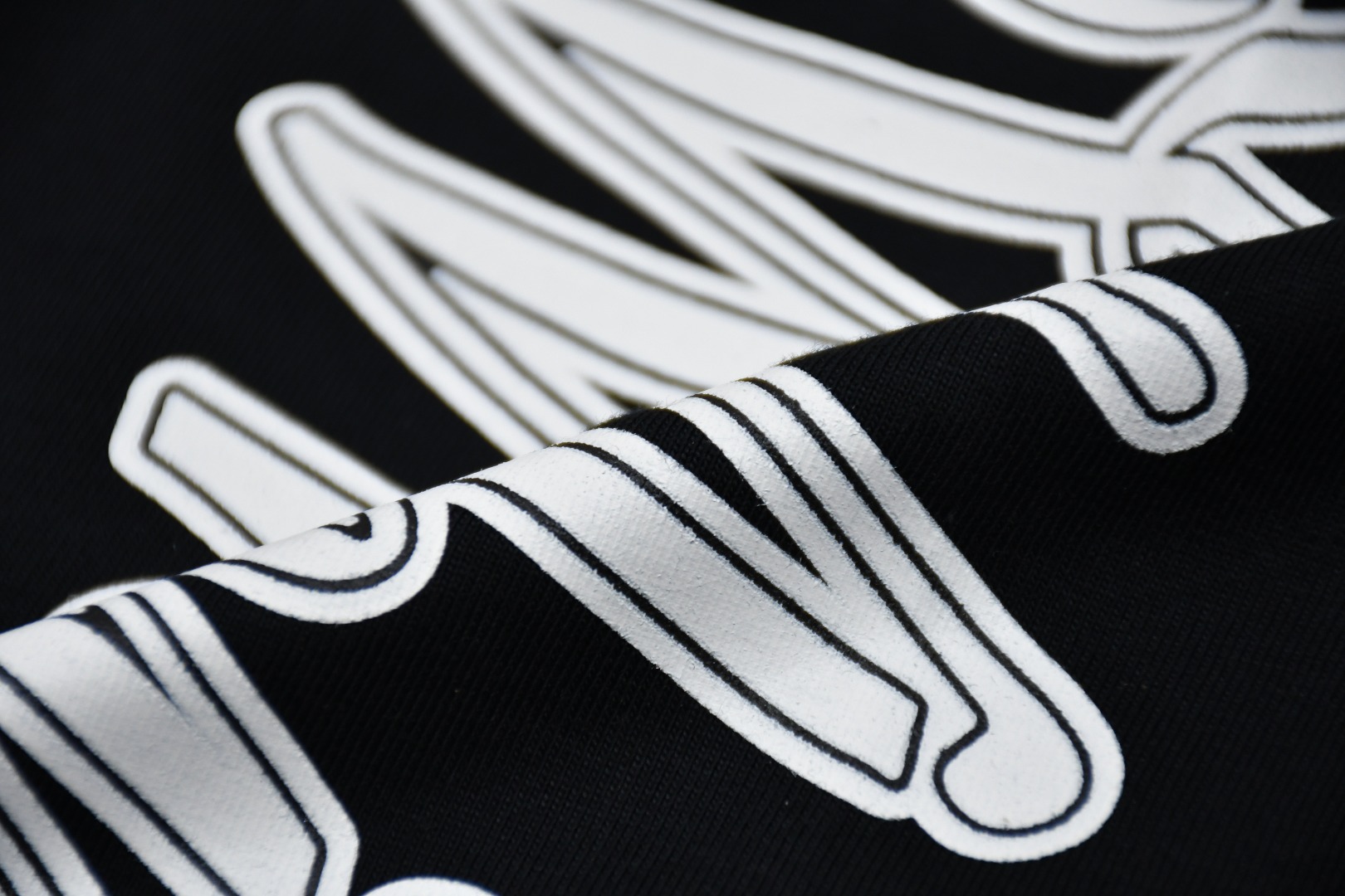 Supreme MLB Teams Sox Tee Black（SUP-FW25-278）