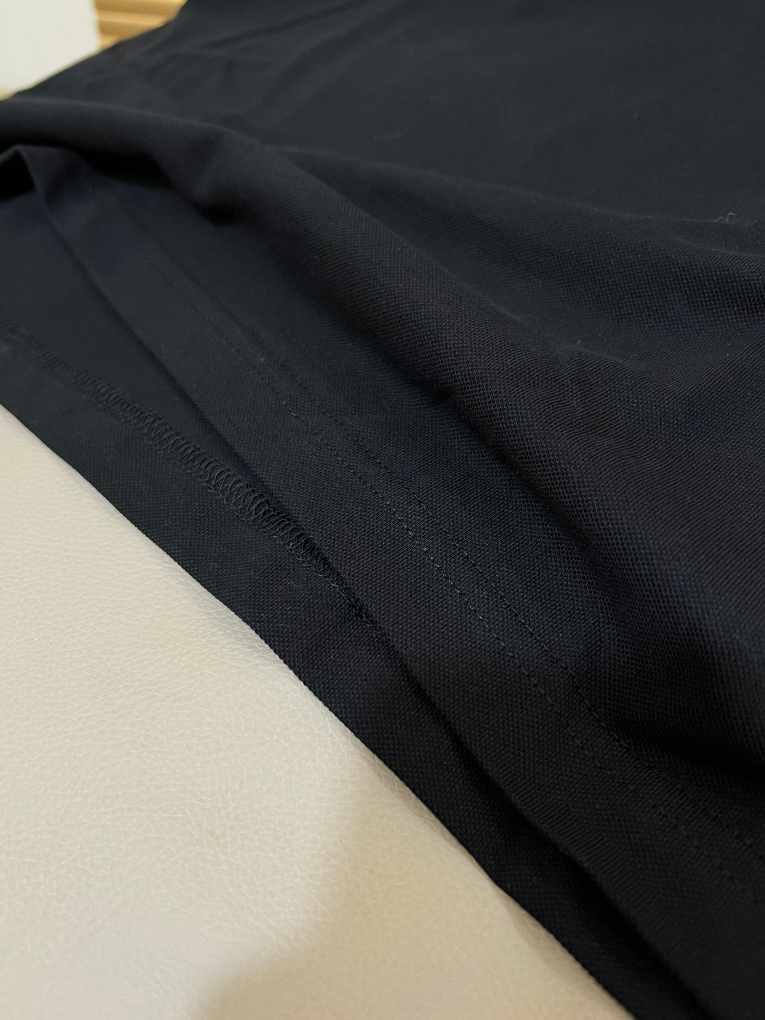 Moncler Black Logo Patch Cotton Piquet Polo Shirt（J20918A0000984556999）