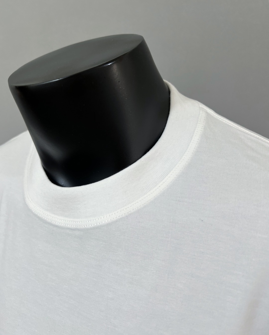 Moncler Enfant logo print short-sleeve T-shirt（I29548C0000283907）