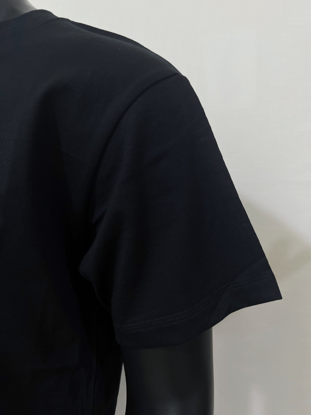 STONE ISLAND Short Sleeve T-Shirt（801524113-A0029）