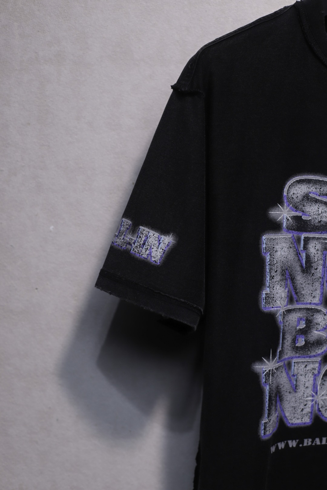 BALENCIAGA SHORT-SLEEVED ROUND NECK T-SHIRTS (790375TQVE84108）