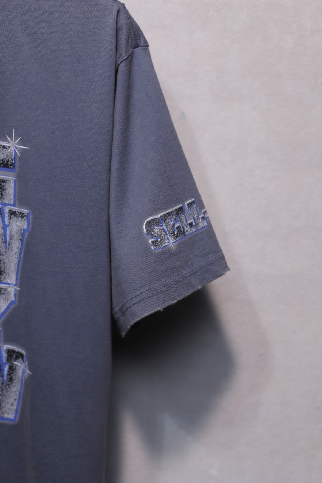 BALENCIAGA SHORT-SLEEVED ROUND NECK T-SHIRTS (790375TQVE84108）