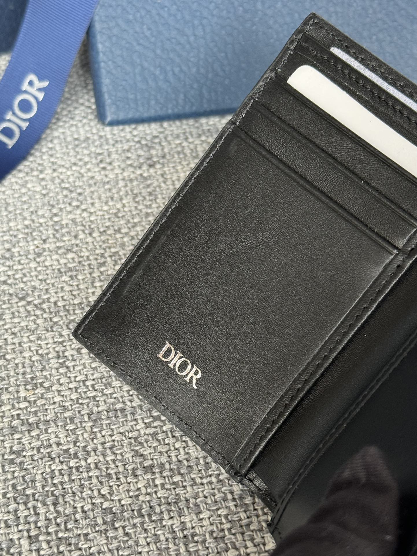 Dior Vertical Compact Card Holder（2ESBC319YSE-H05E）