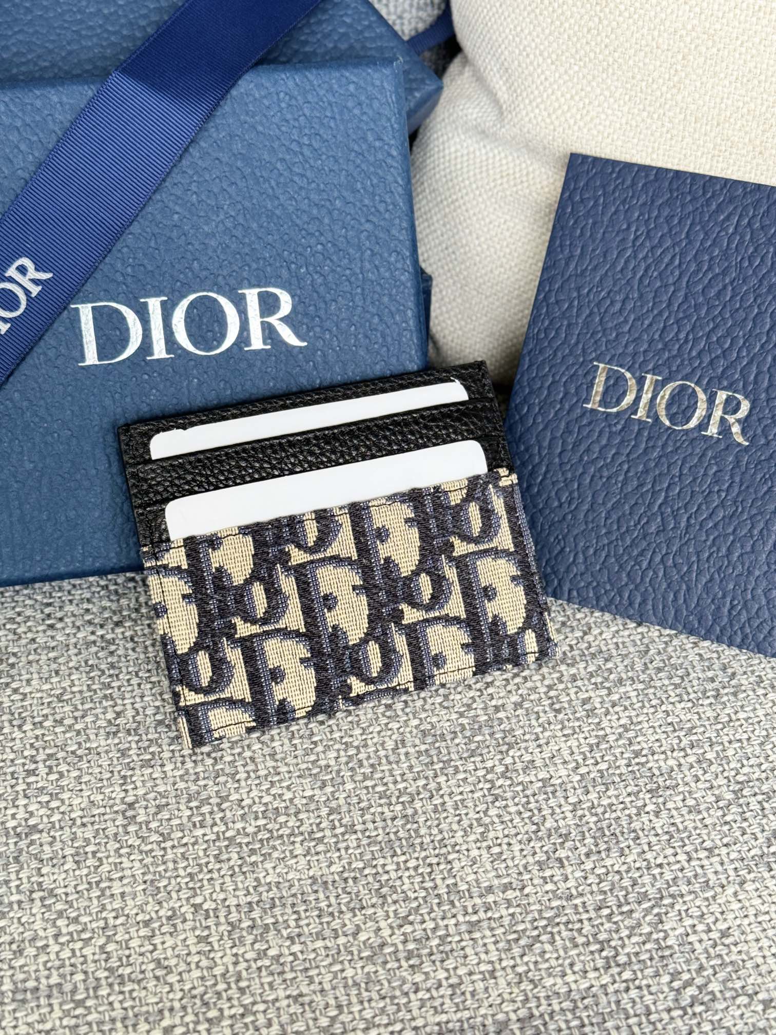 Dior Card Holder（2ESCH135YSE-H05E）