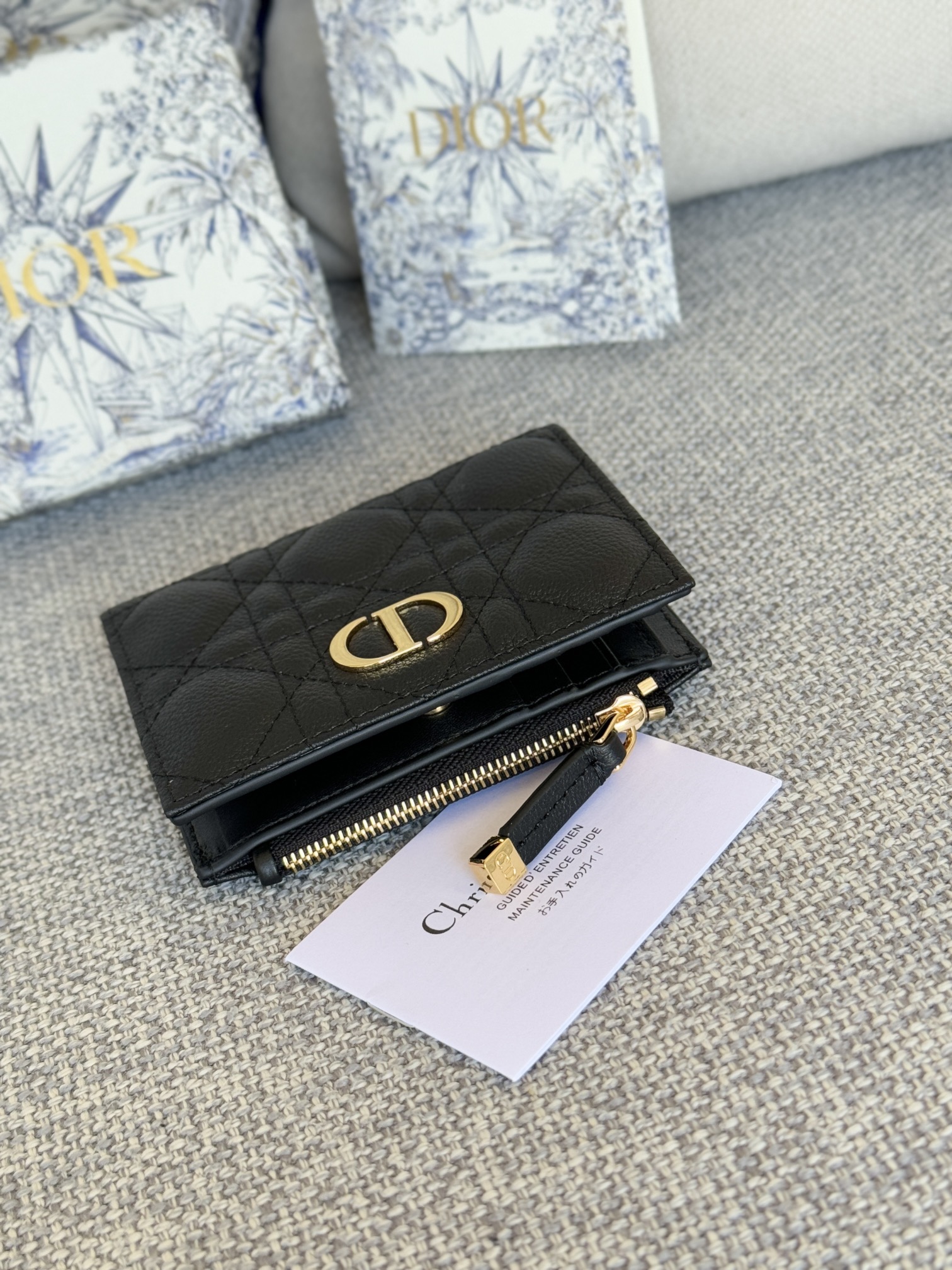 Dior 30 Montaigne Dahlia Wallet（S5173UWHC-M900）