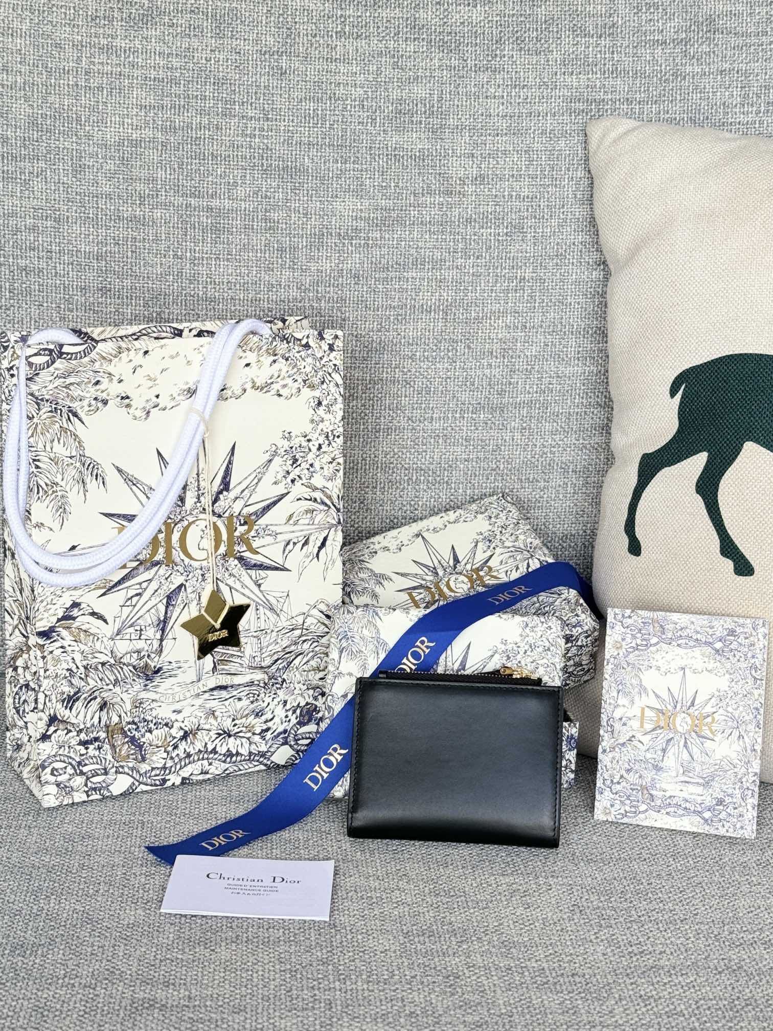 Dior 30 Montaigne Dahlia Wallet（S2197OBPZ-M900）