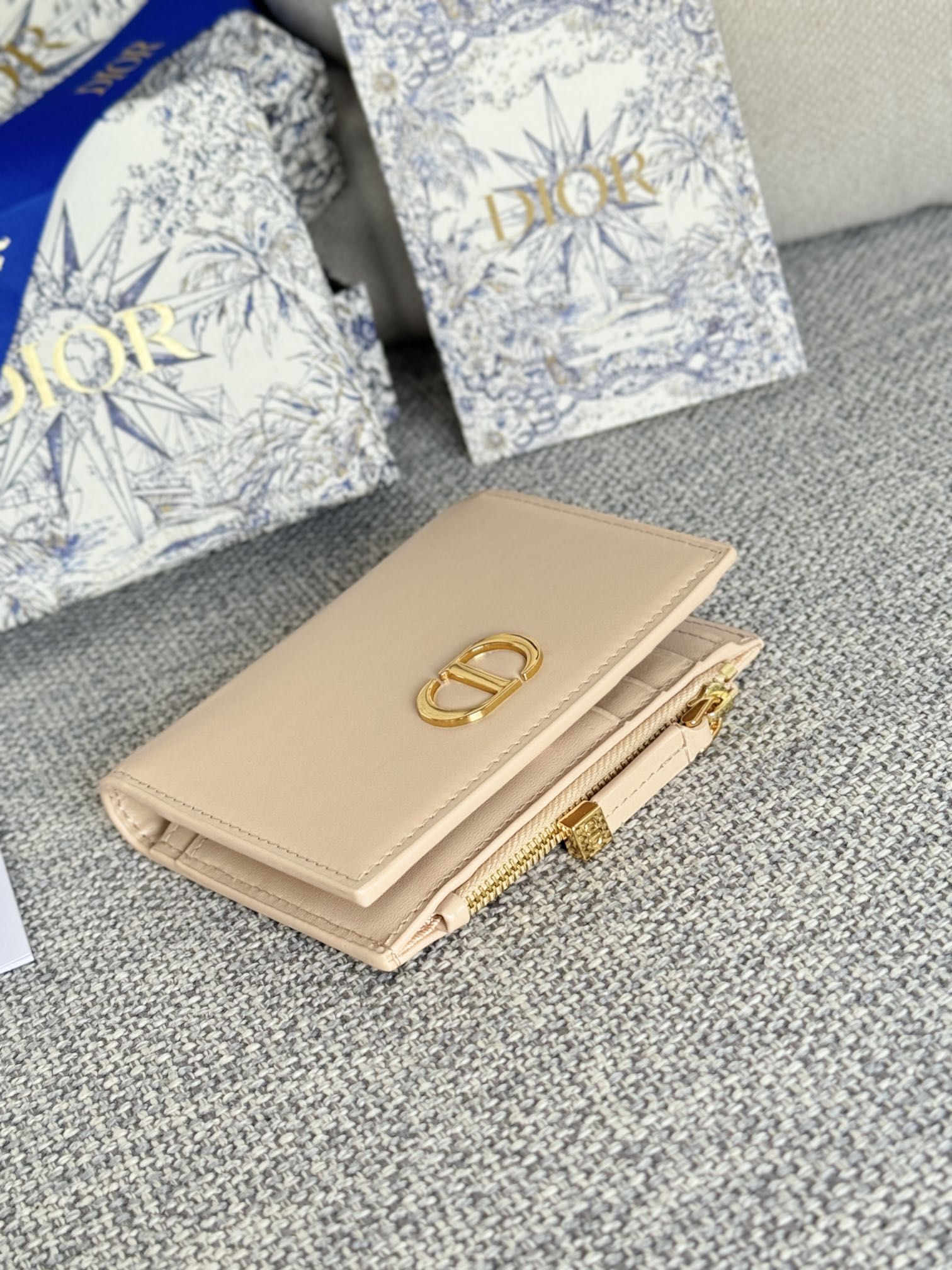 Dior 30 Montaigne Dahlia Wallet（S2197OBPZ-M900）