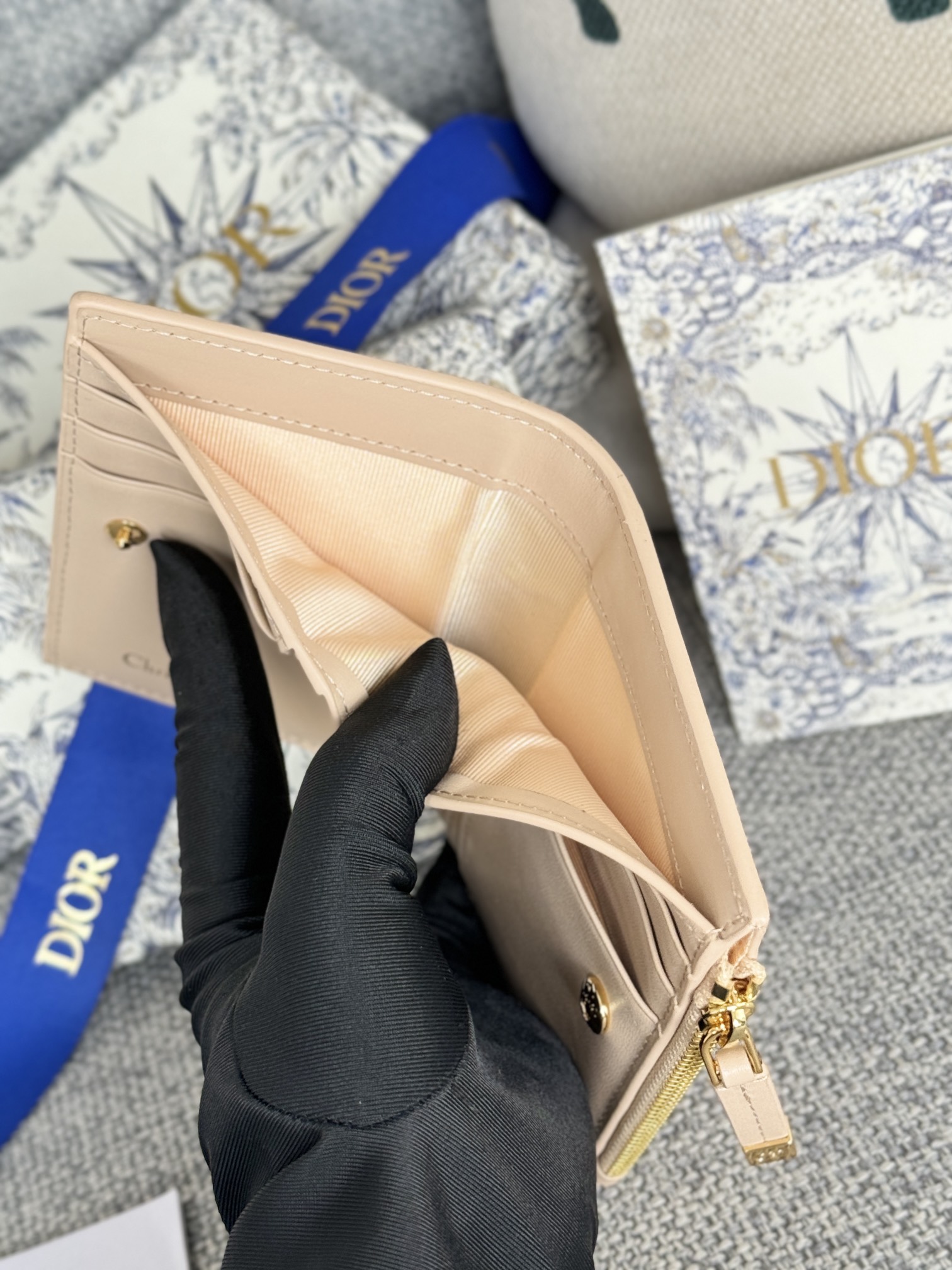 Dior 30 Montaigne Dahlia Wallet（S2197OBPZ-M900）